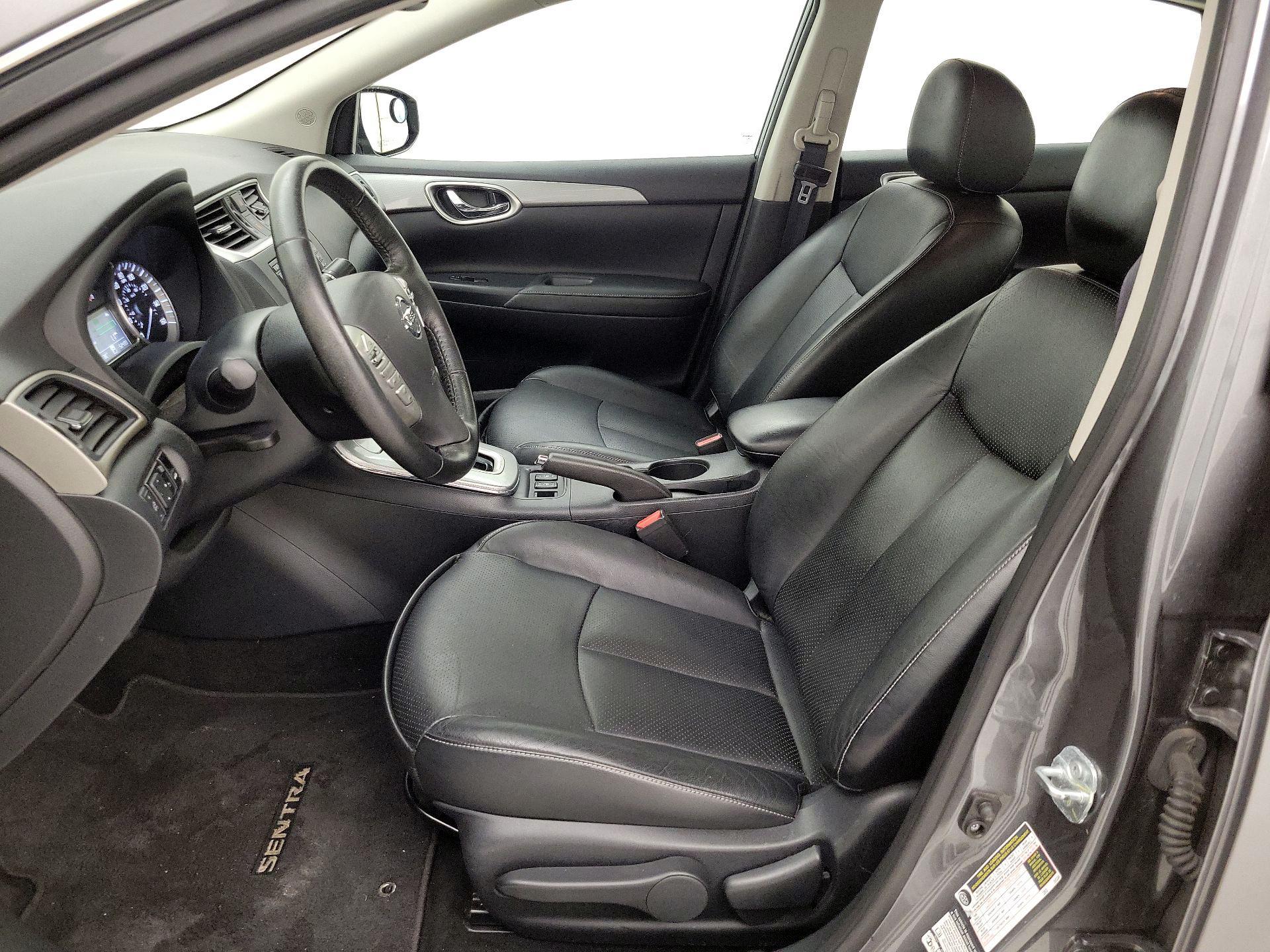 Thumbnail: 2015 Nissan Sentra - 11