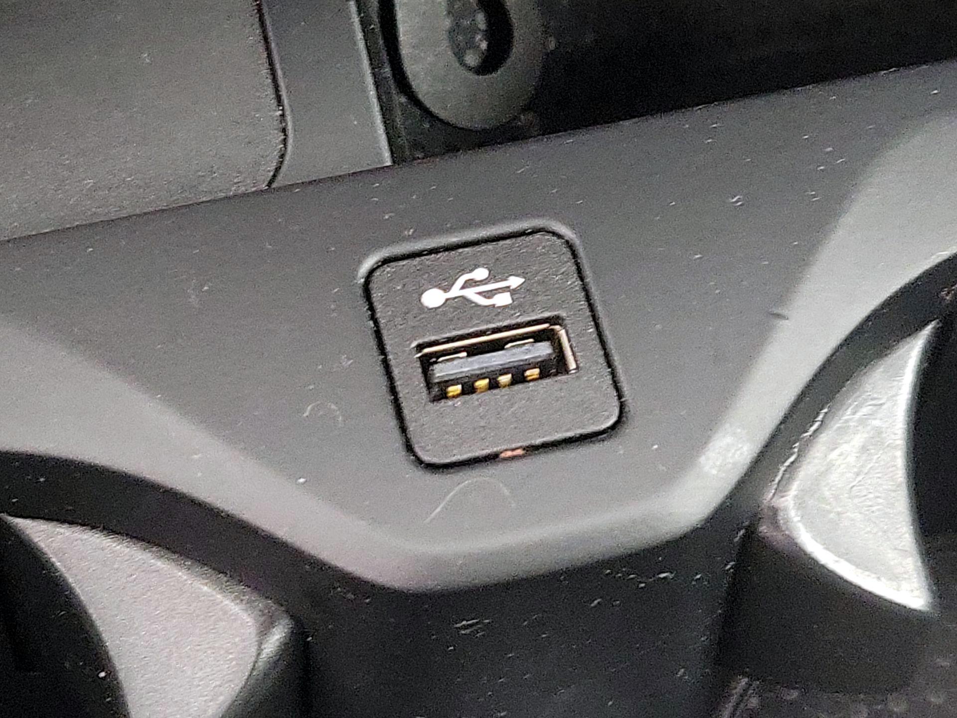 Thumbnail: 2021 BMW X5 - 19