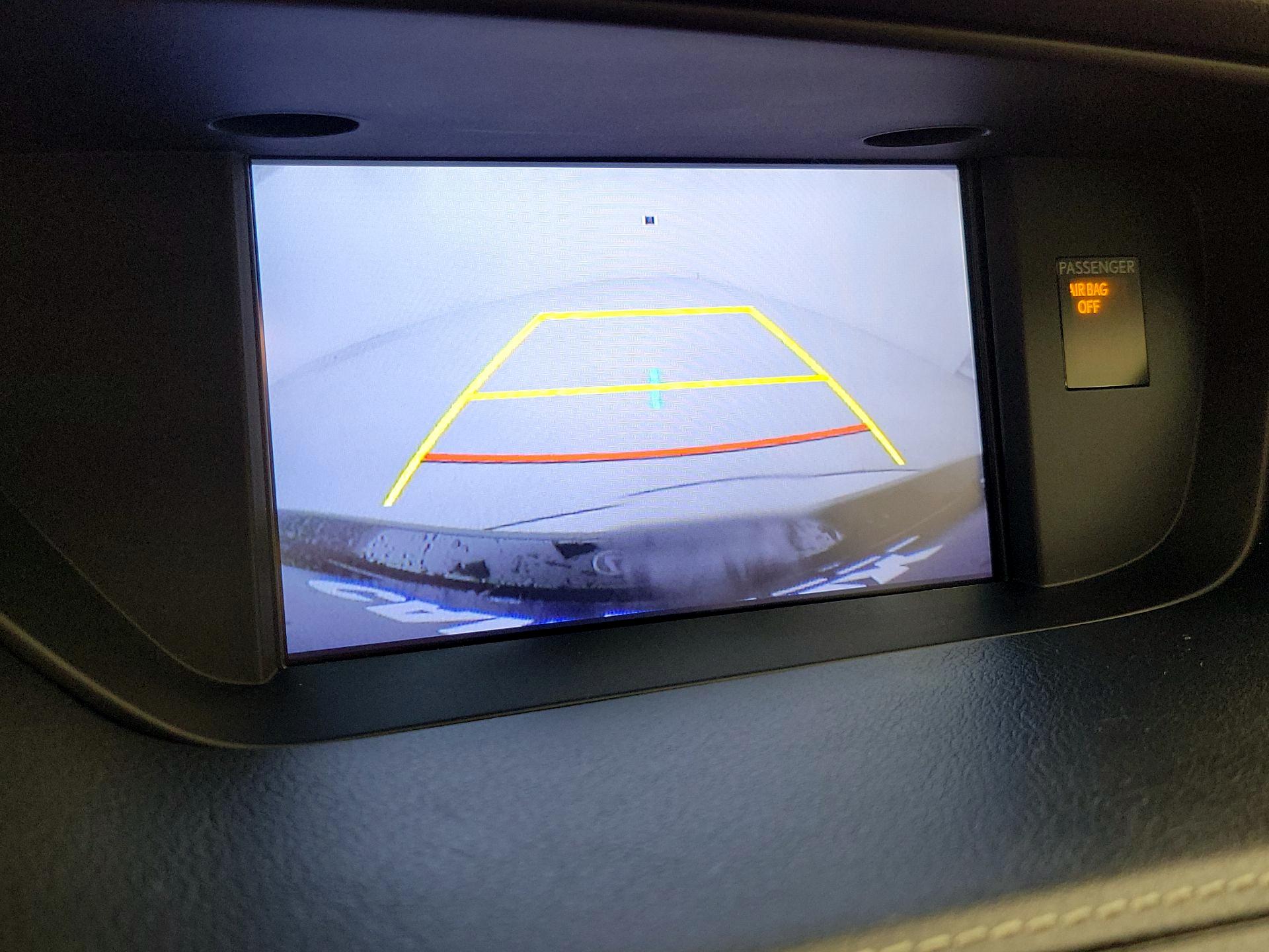 Thumbnail: 2015 Lexus ES - 15