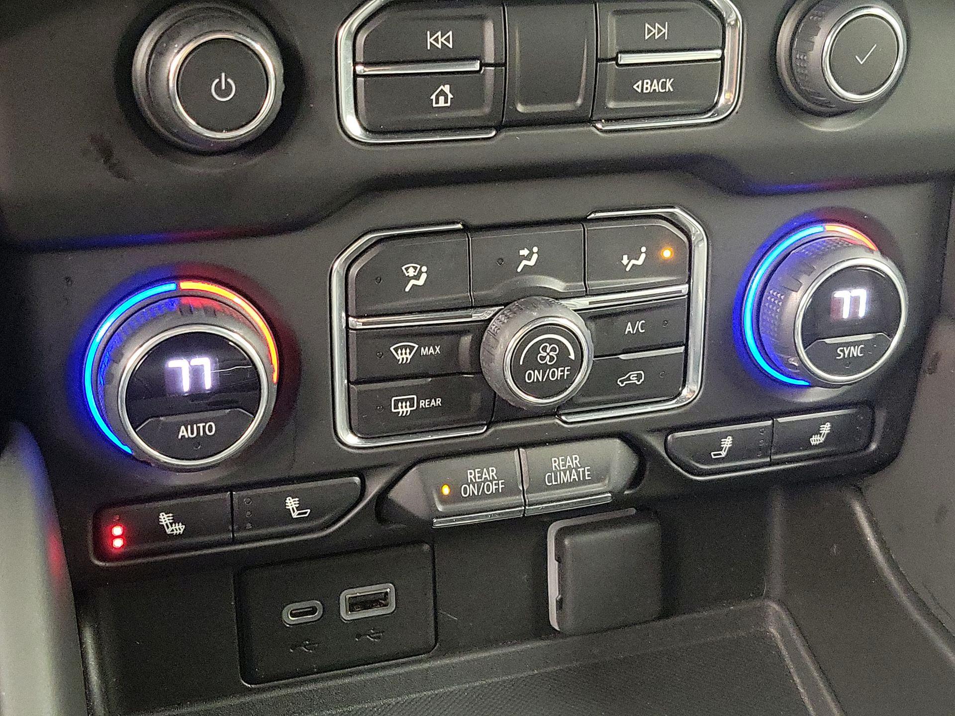 Thumbnail: 2022 Chevrolet Tahoe - 16