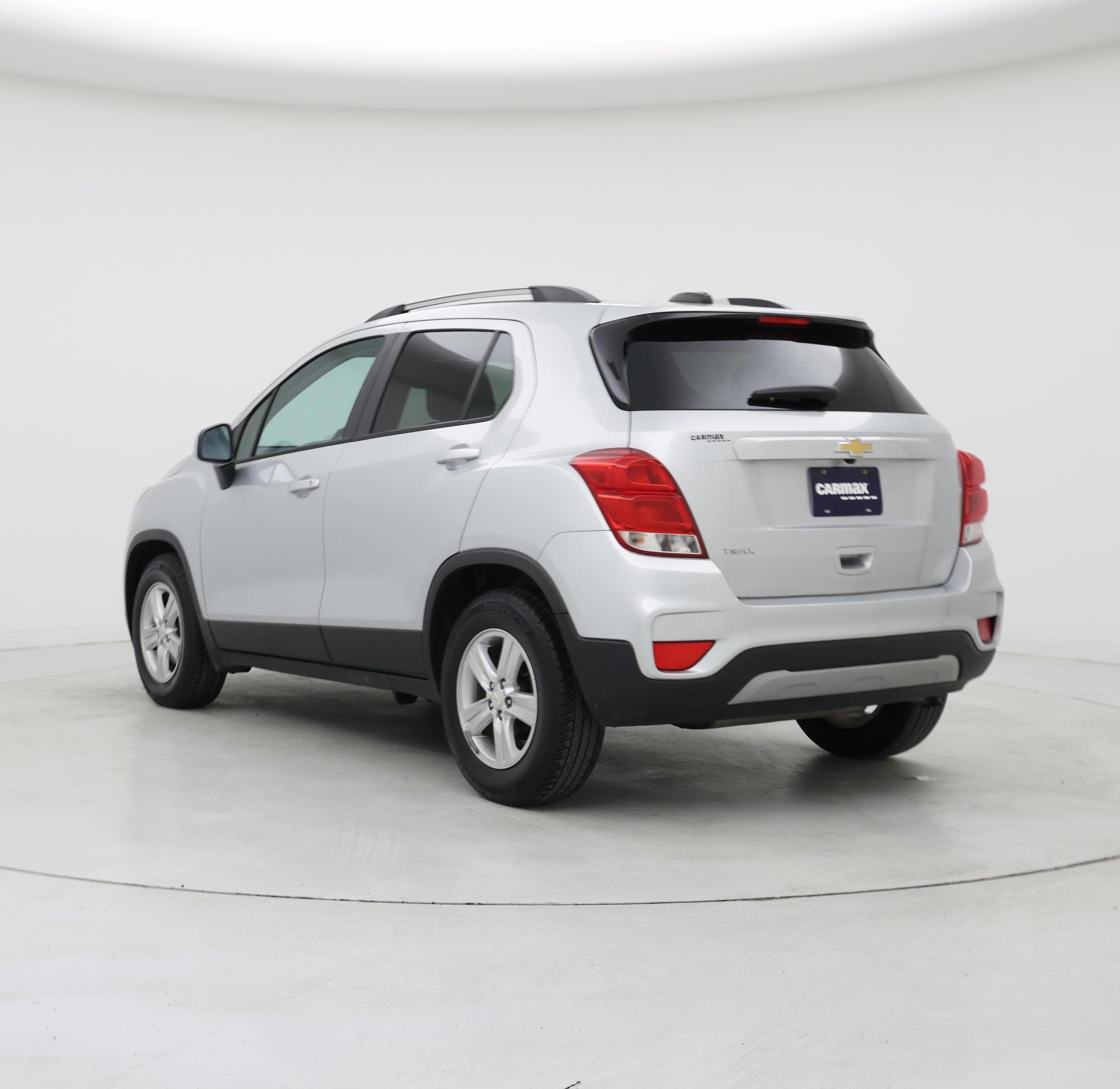 Thumbnail: 2021 Chevrolet Trax - 2