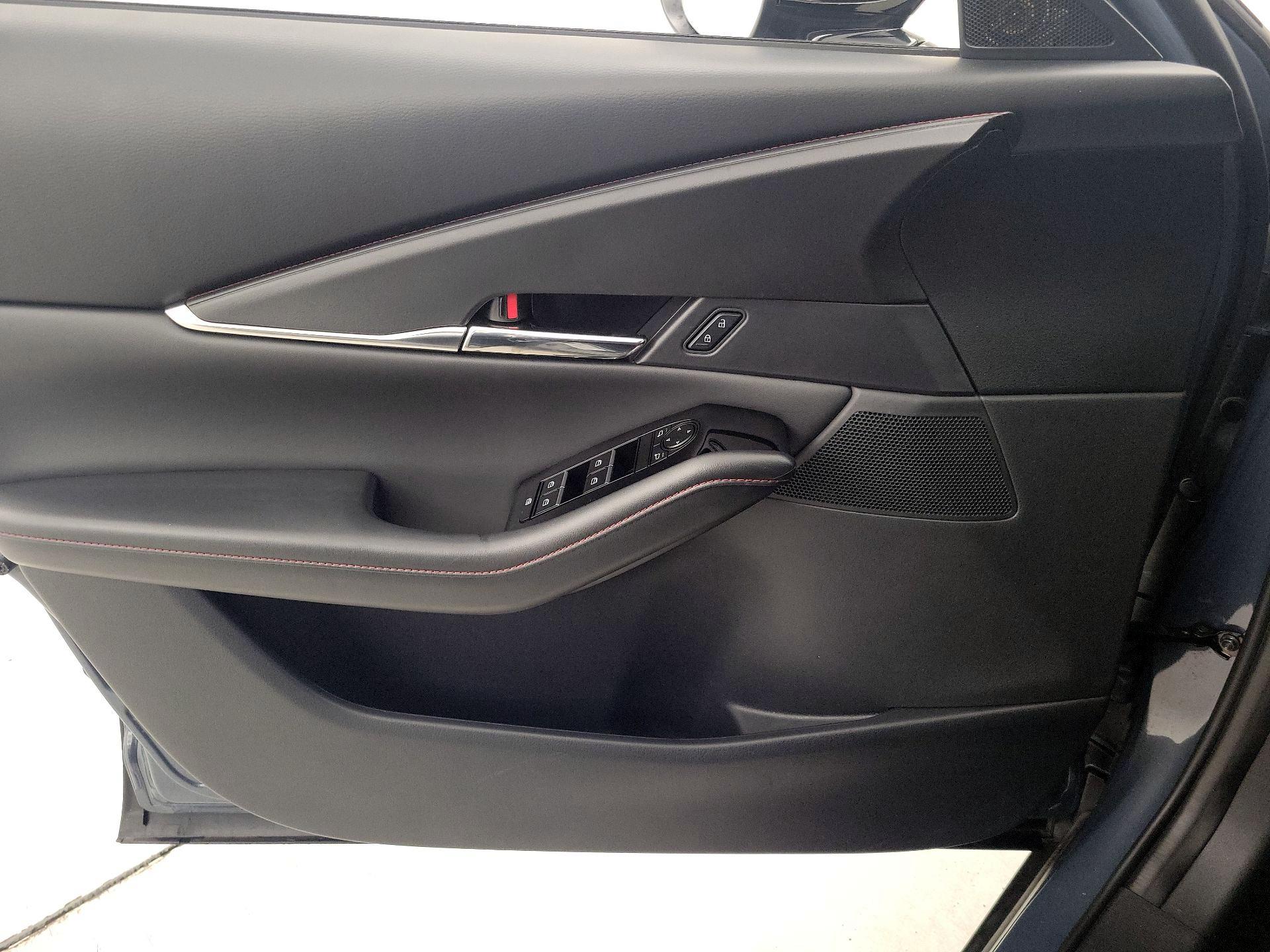 Thumbnail: 2023 Mazda CX-30 - 12