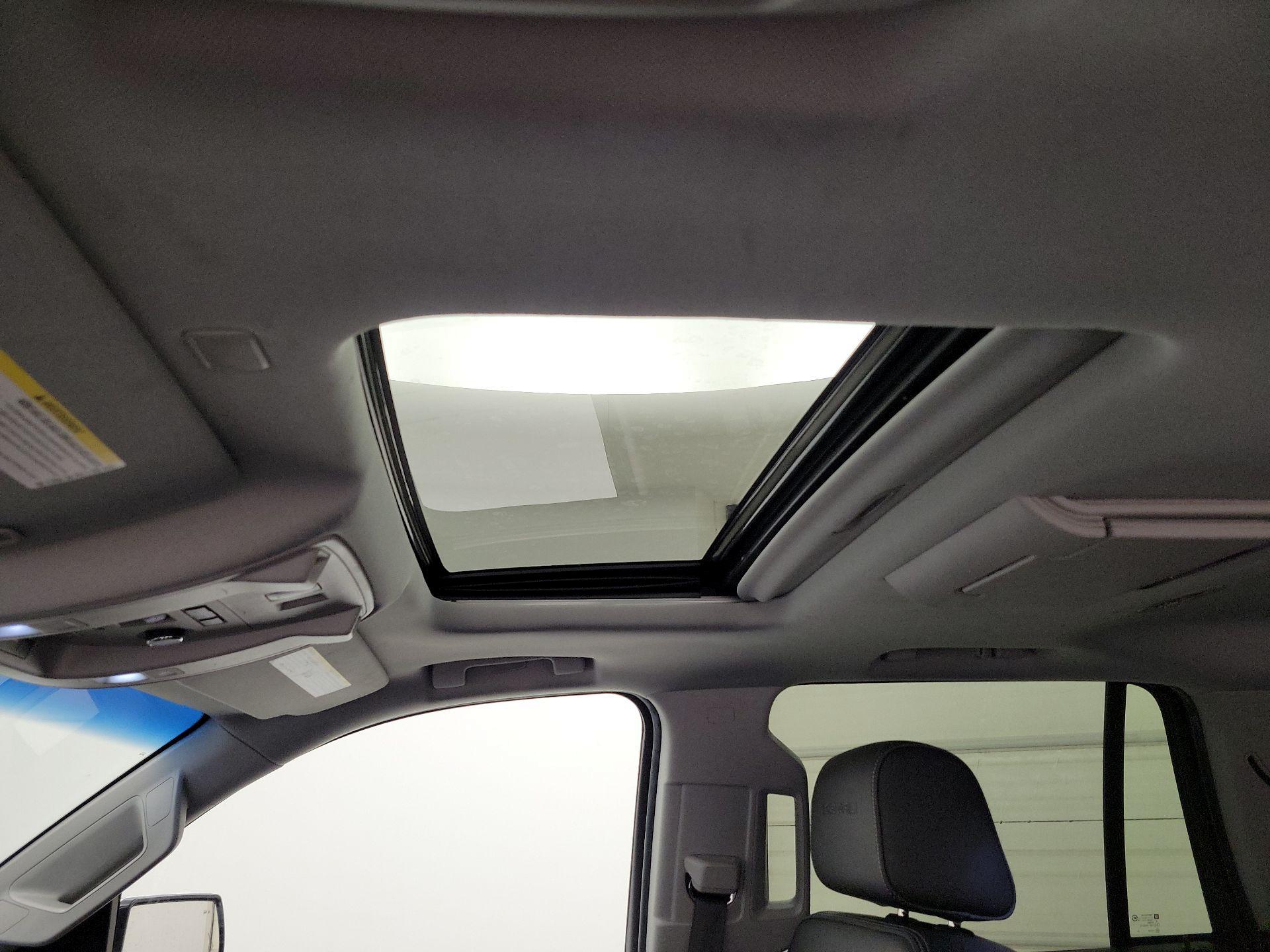 Thumbnail: 2019 GMC Yukon - 20