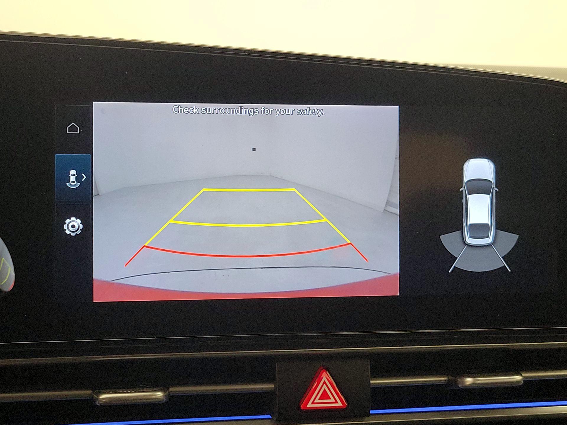 Thumbnail: 2022 Hyundai Elantra - 15