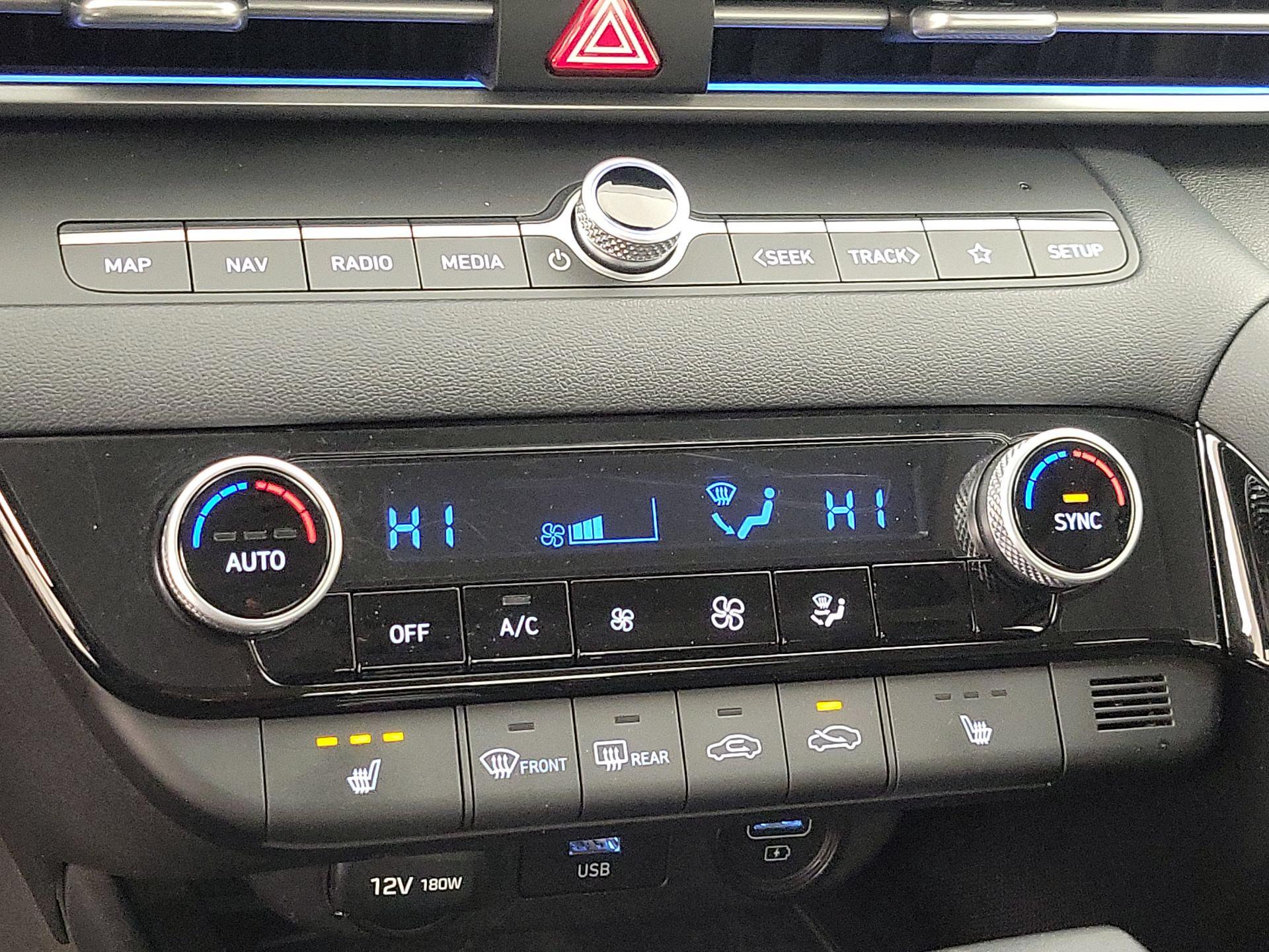 Thumbnail: 2022 Hyundai Elantra - 17