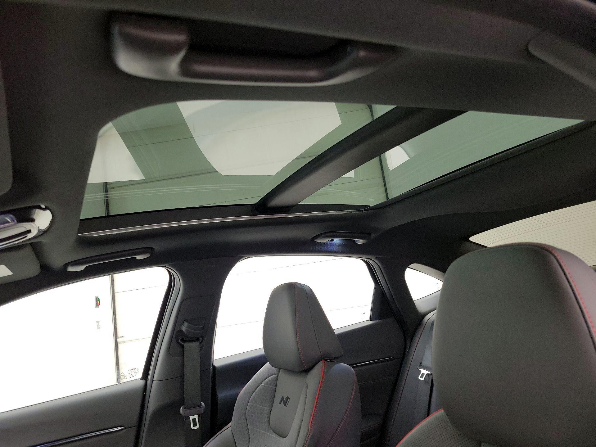 Thumbnail: 2022 Hyundai Sonata - 20