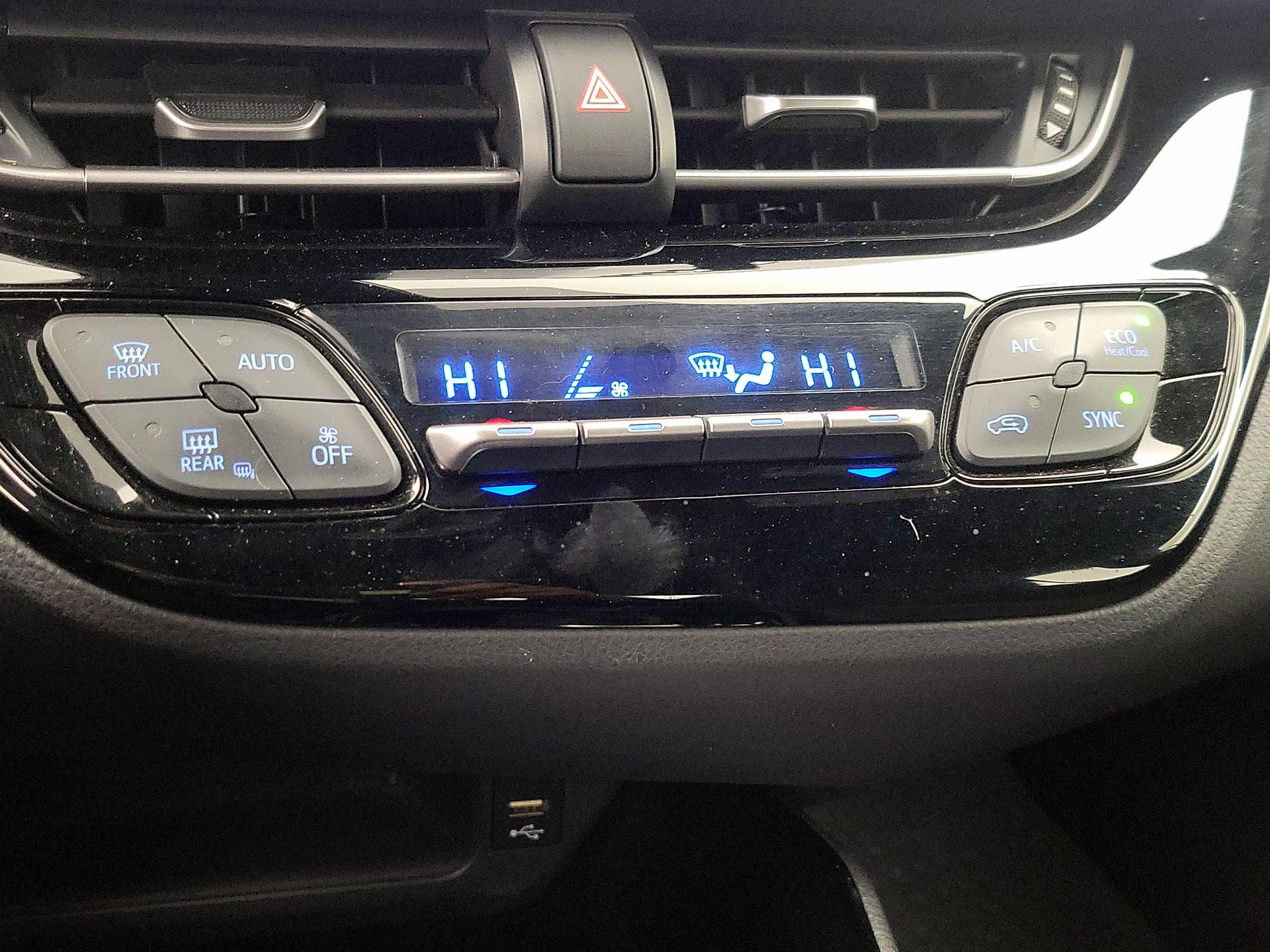 Thumbnail: 2020 Toyota C-HR - 16