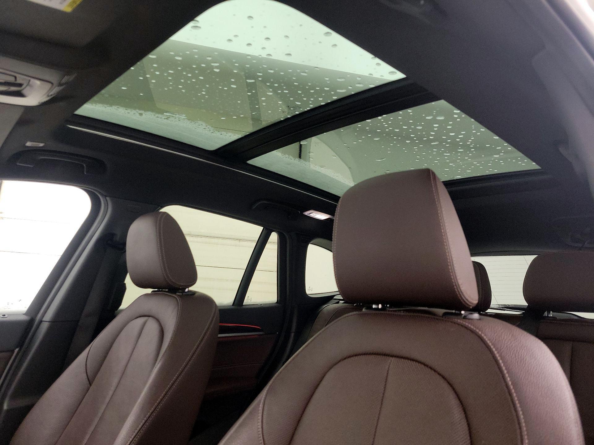 Thumbnail: 2021 BMW X1 - 20