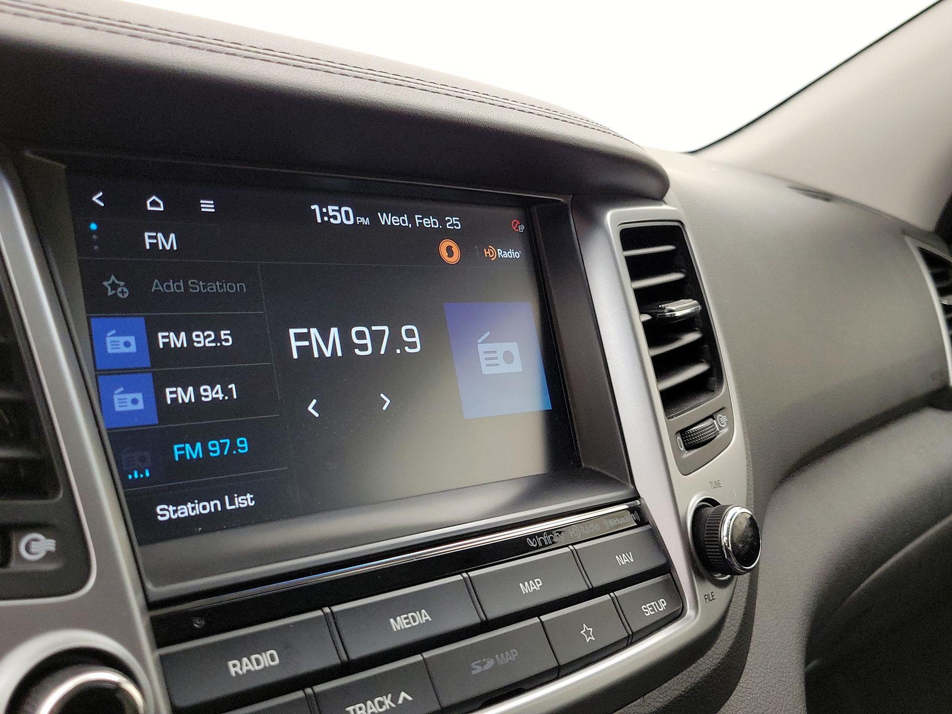 Thumbnail: 2018 Hyundai Tucson - 16