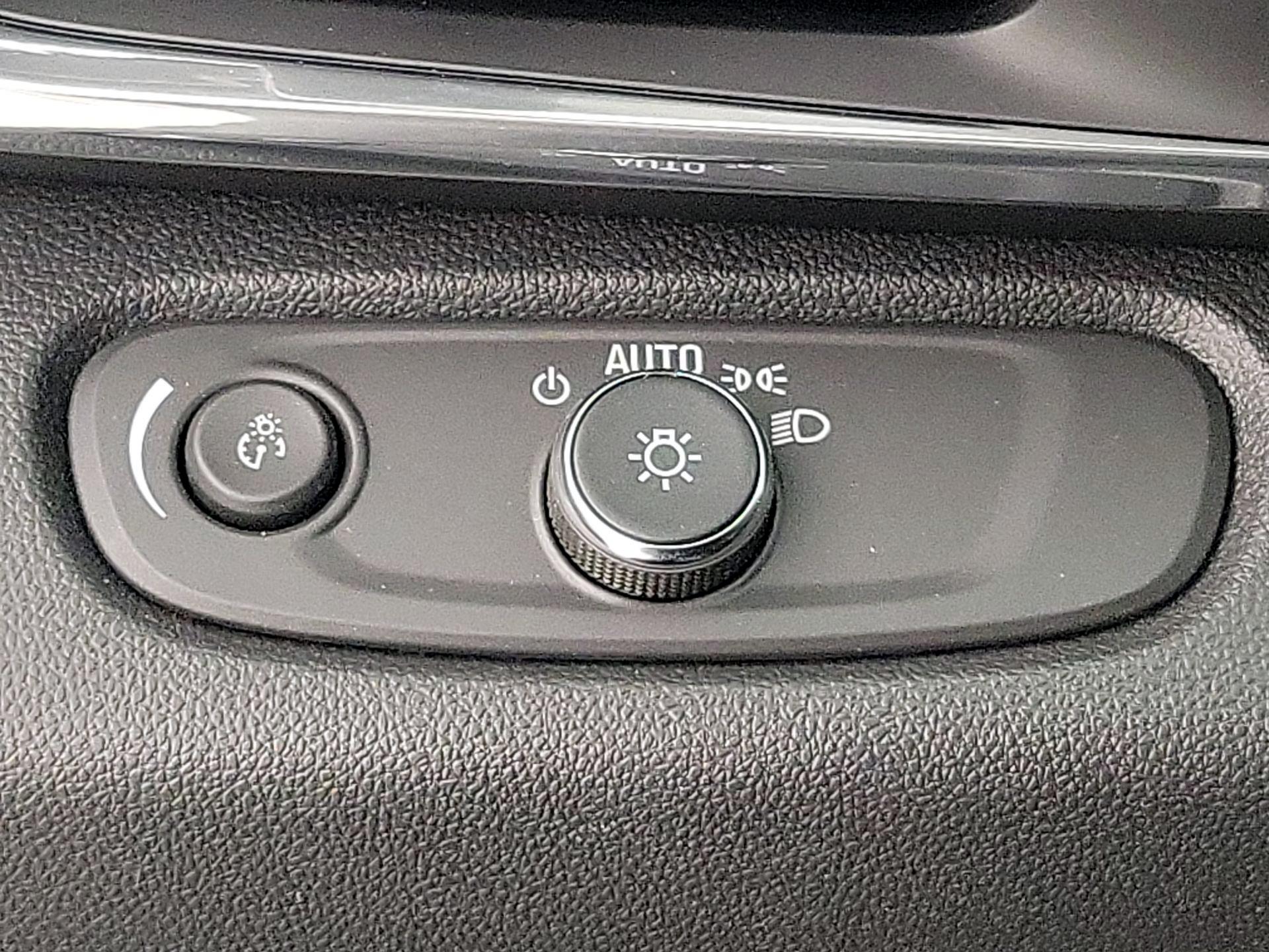 Thumbnail: 2024 Buick Envista - 13