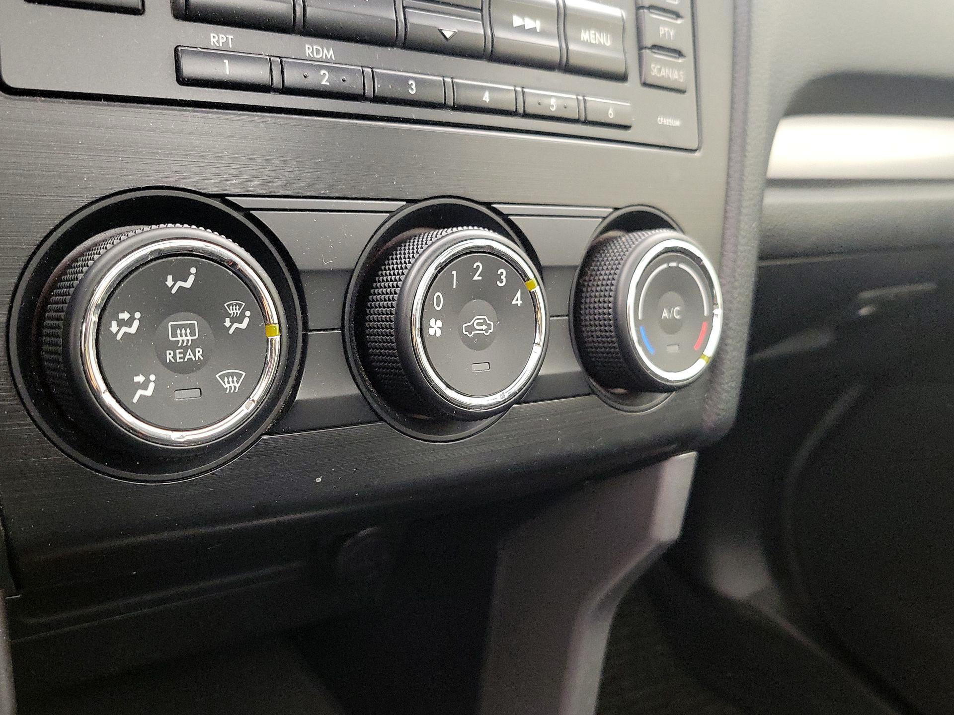 Thumbnail: 2015 Subaru Forester - 16