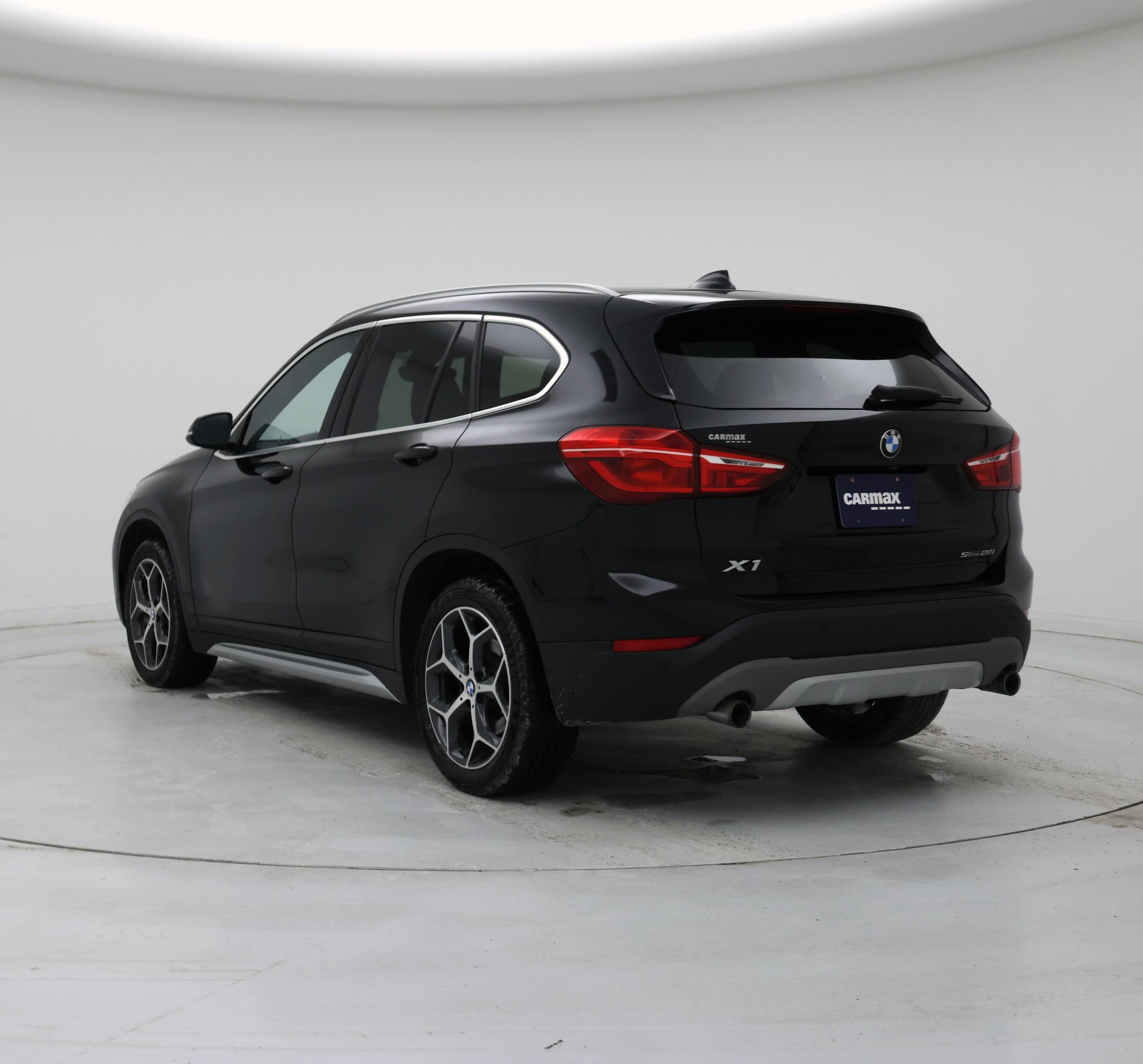 Thumbnail: 2019 BMW X1 - 2