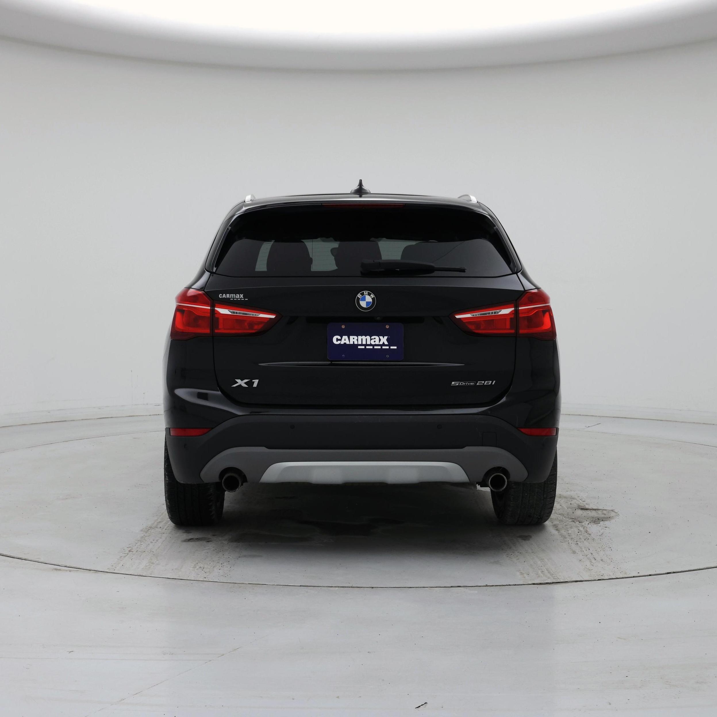 Thumbnail: 2019 BMW X1 - 6