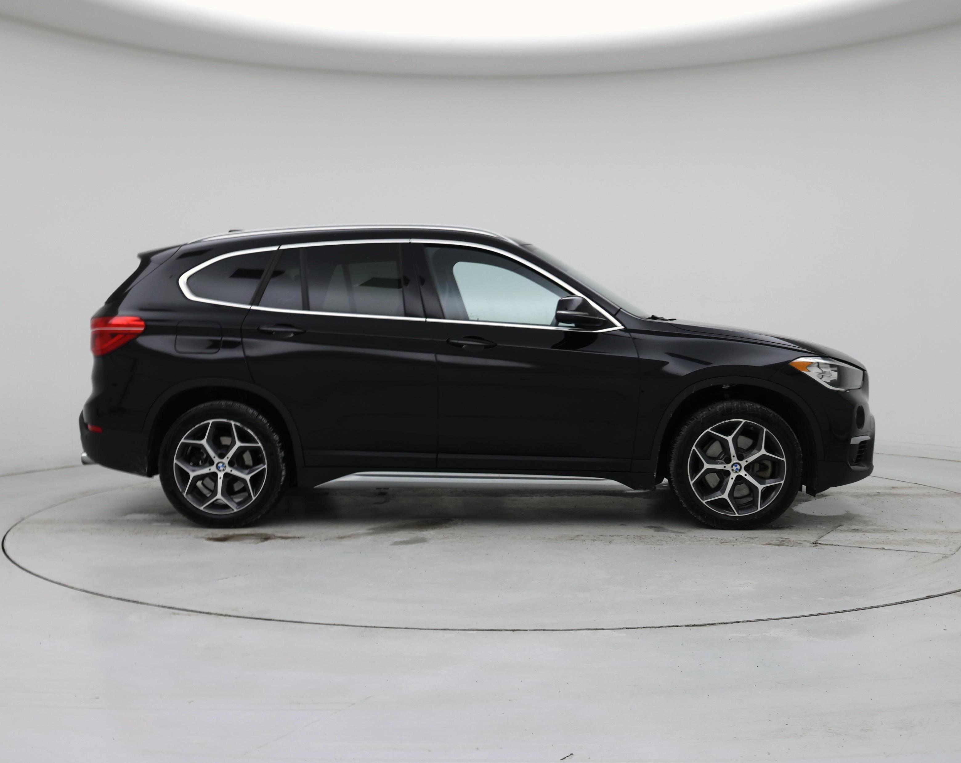 Thumbnail: 2019 BMW X1 - 7