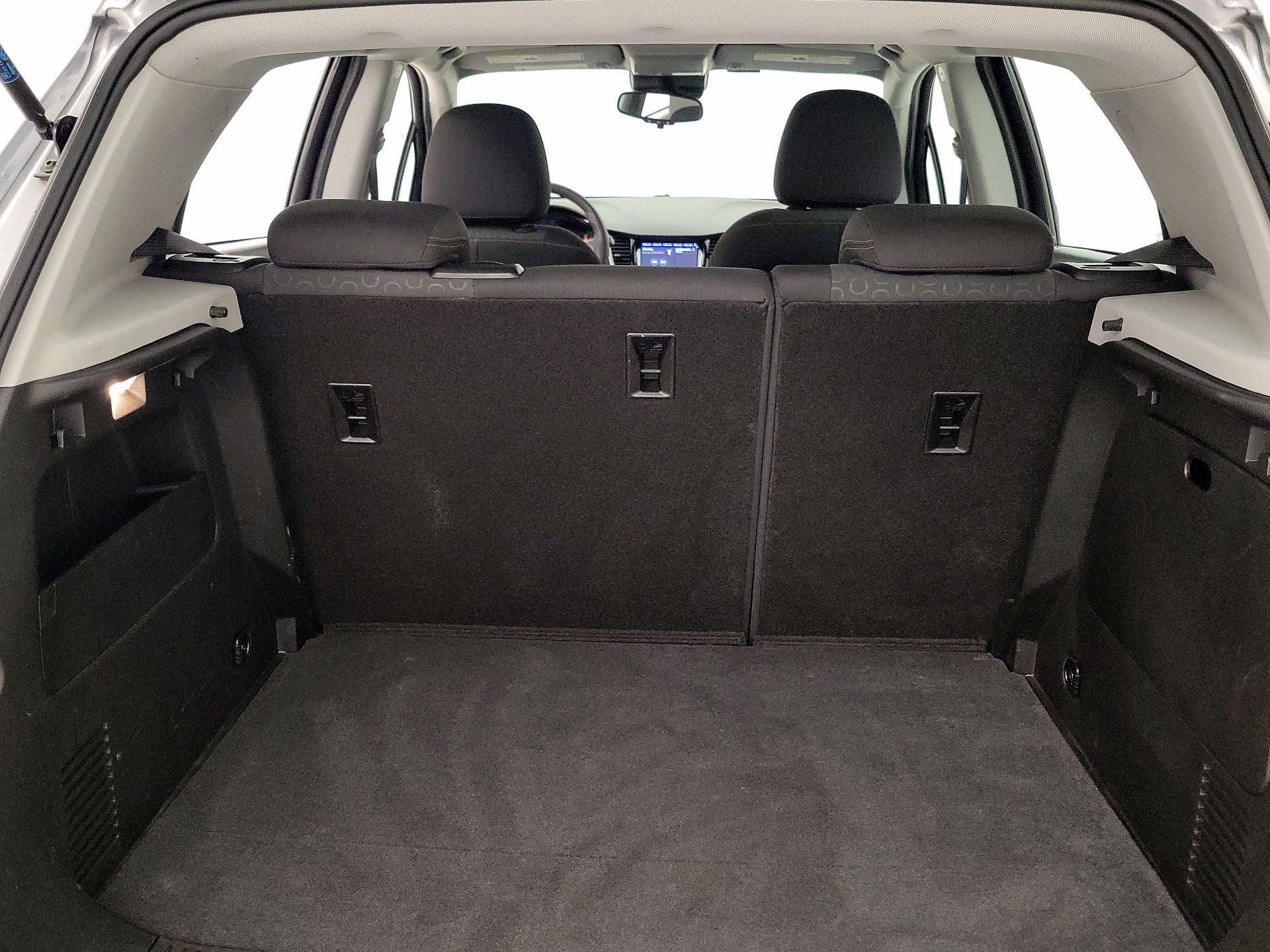 Thumbnail: 2020 Chevrolet Trax - 20