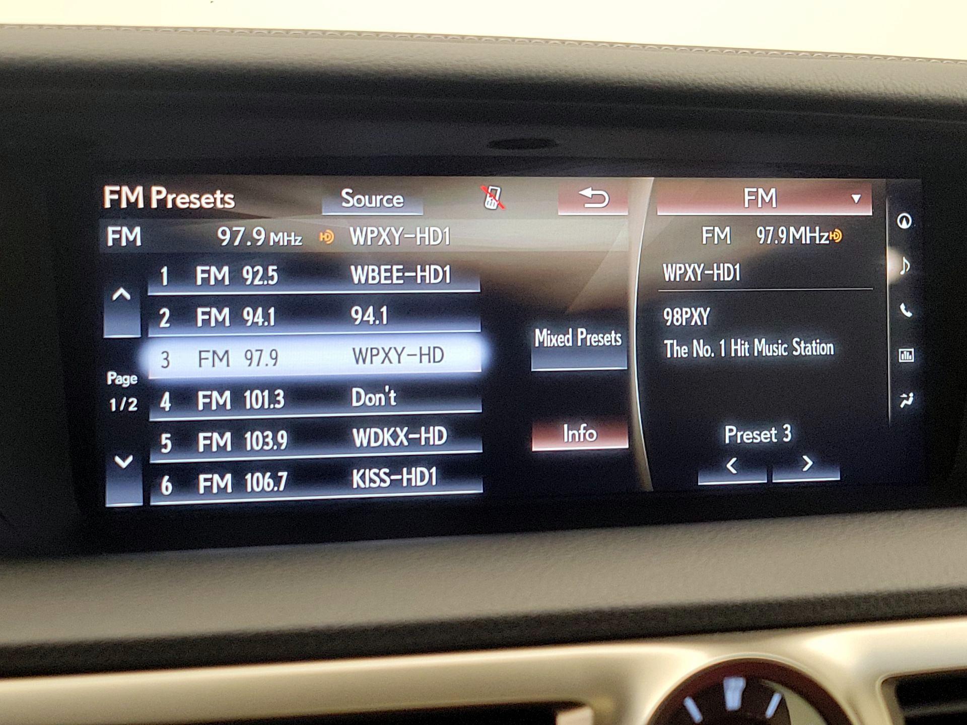 Thumbnail: 2016 Lexus GS - 16