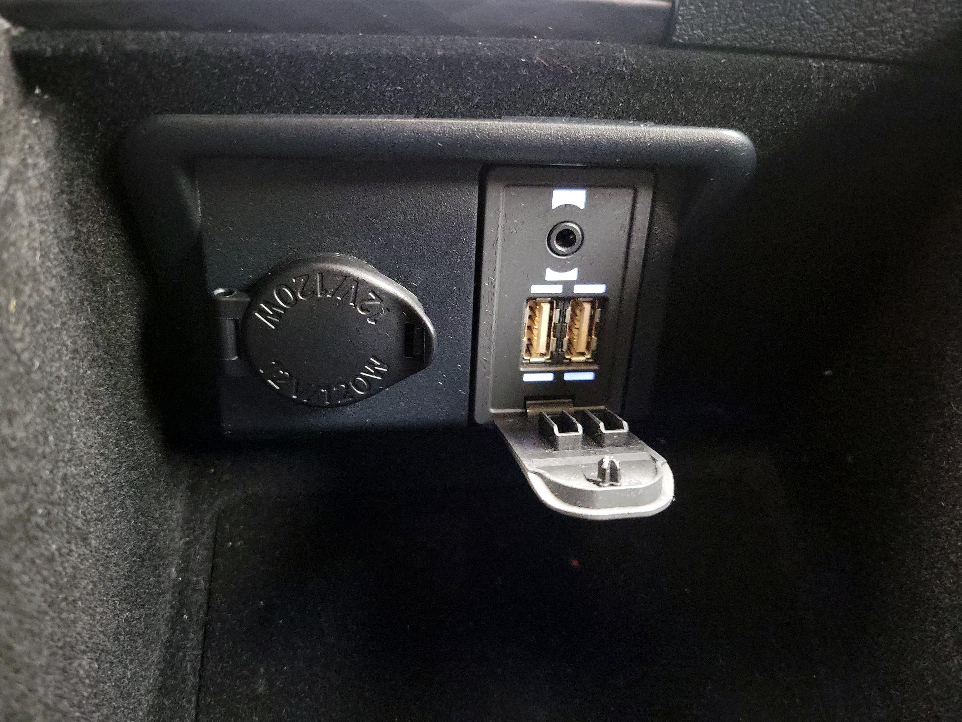 Thumbnail: 2016 Lexus GS - 19