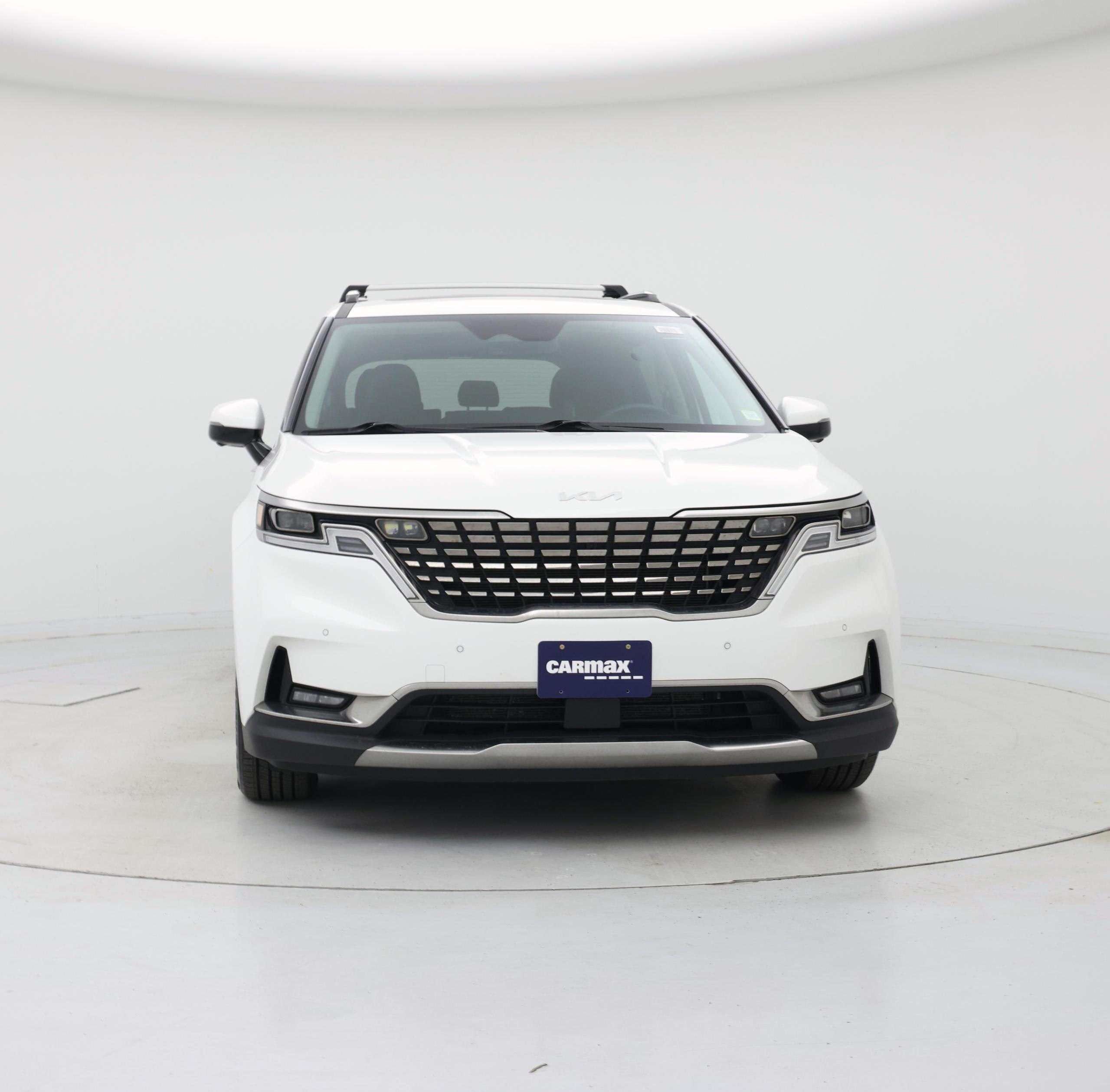 Thumbnail: 2023 Kia Carnival - 5