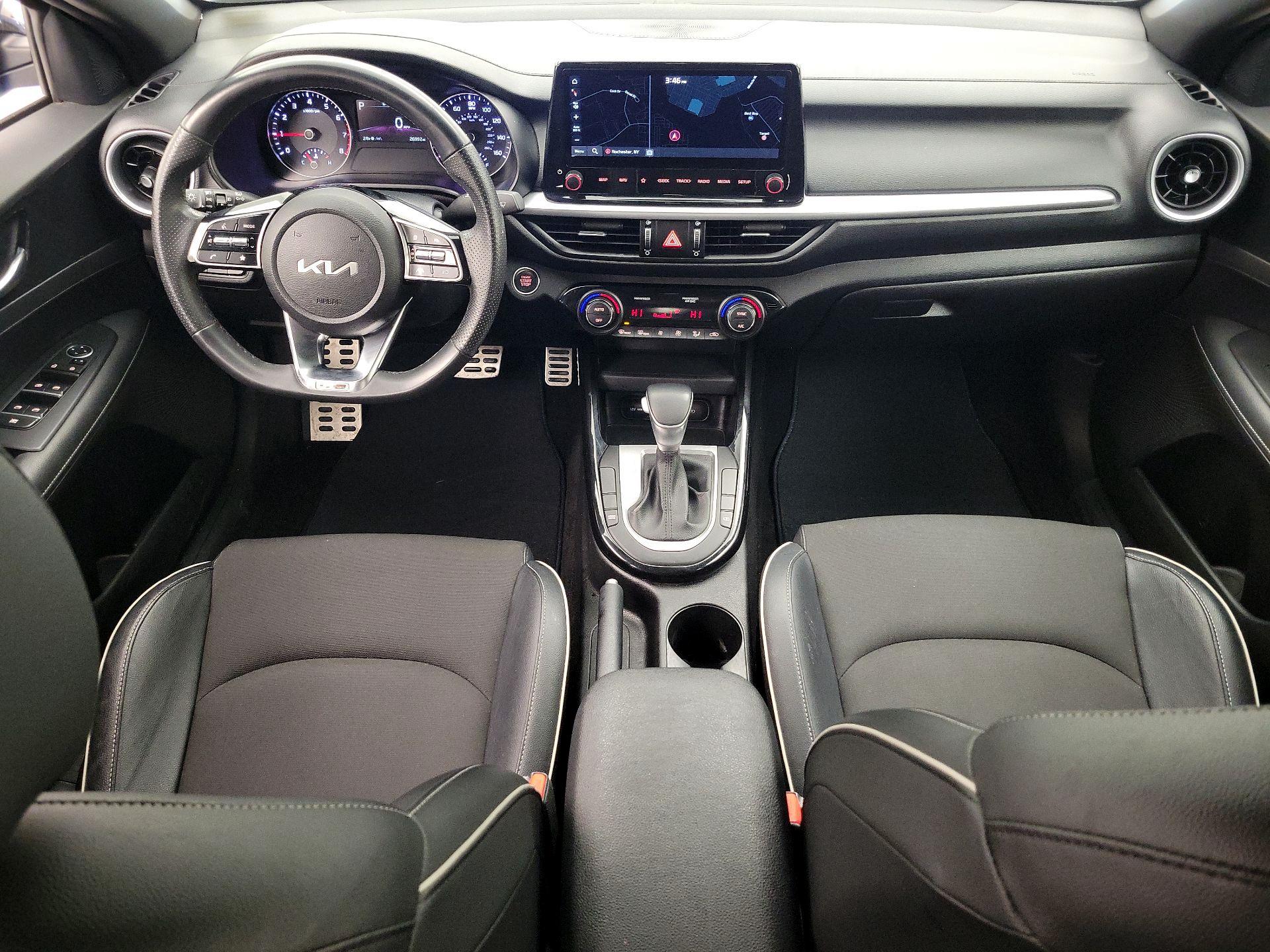 Thumbnail: 2023 Kia Forte - 9