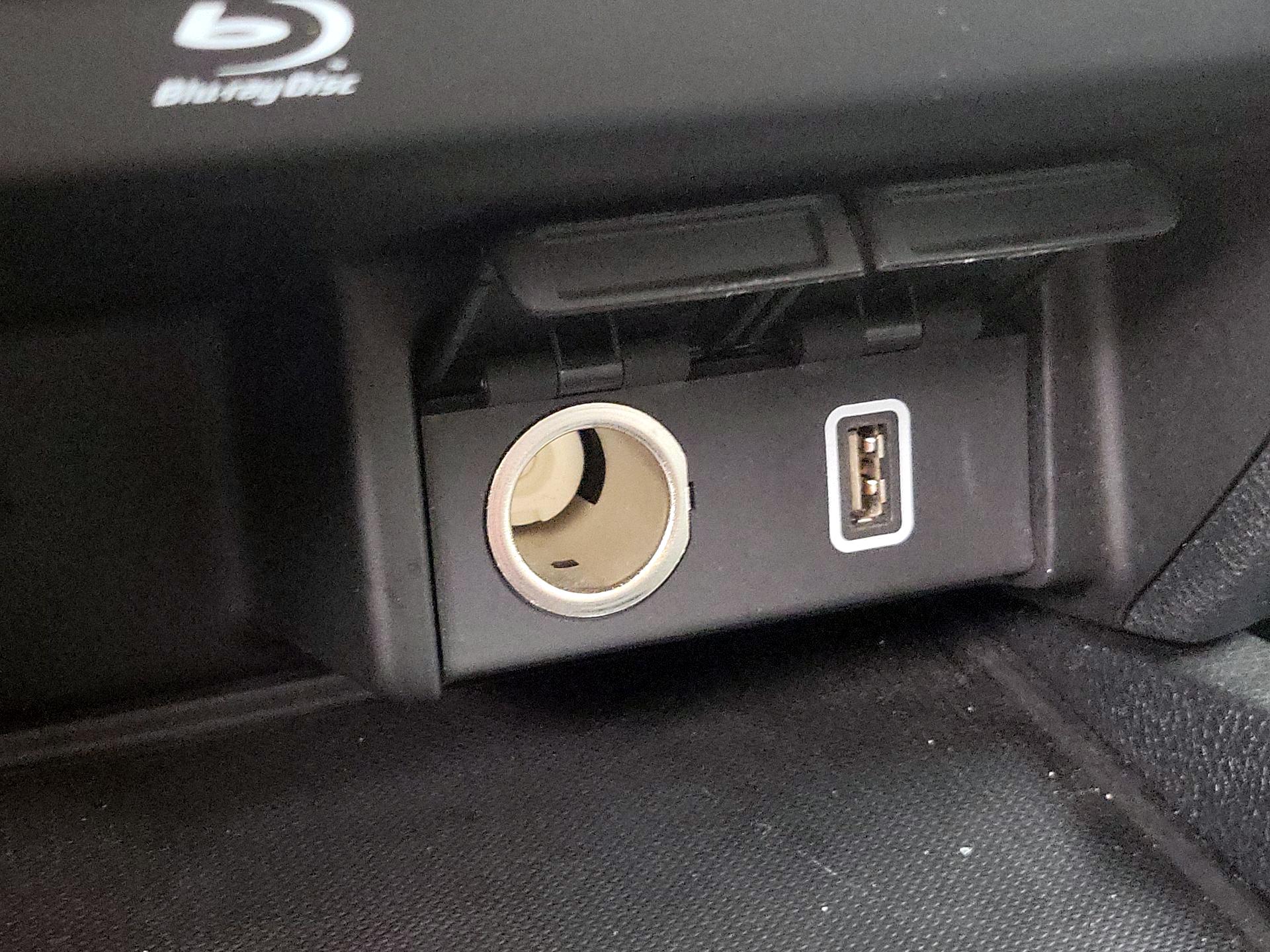 Thumbnail: 2019 Honda Pilot - 19