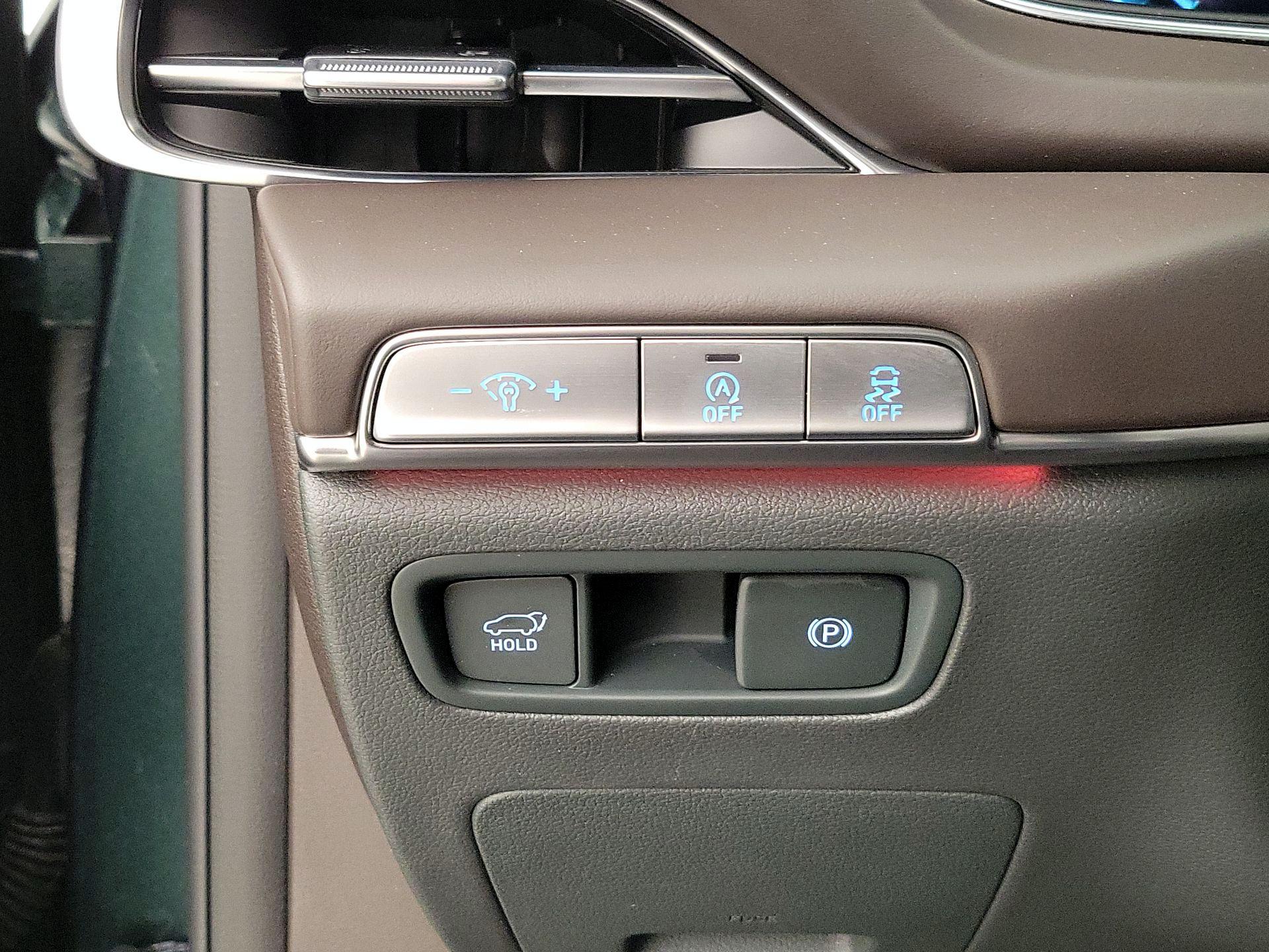 Thumbnail: 2023 Genesis GV80 - 13