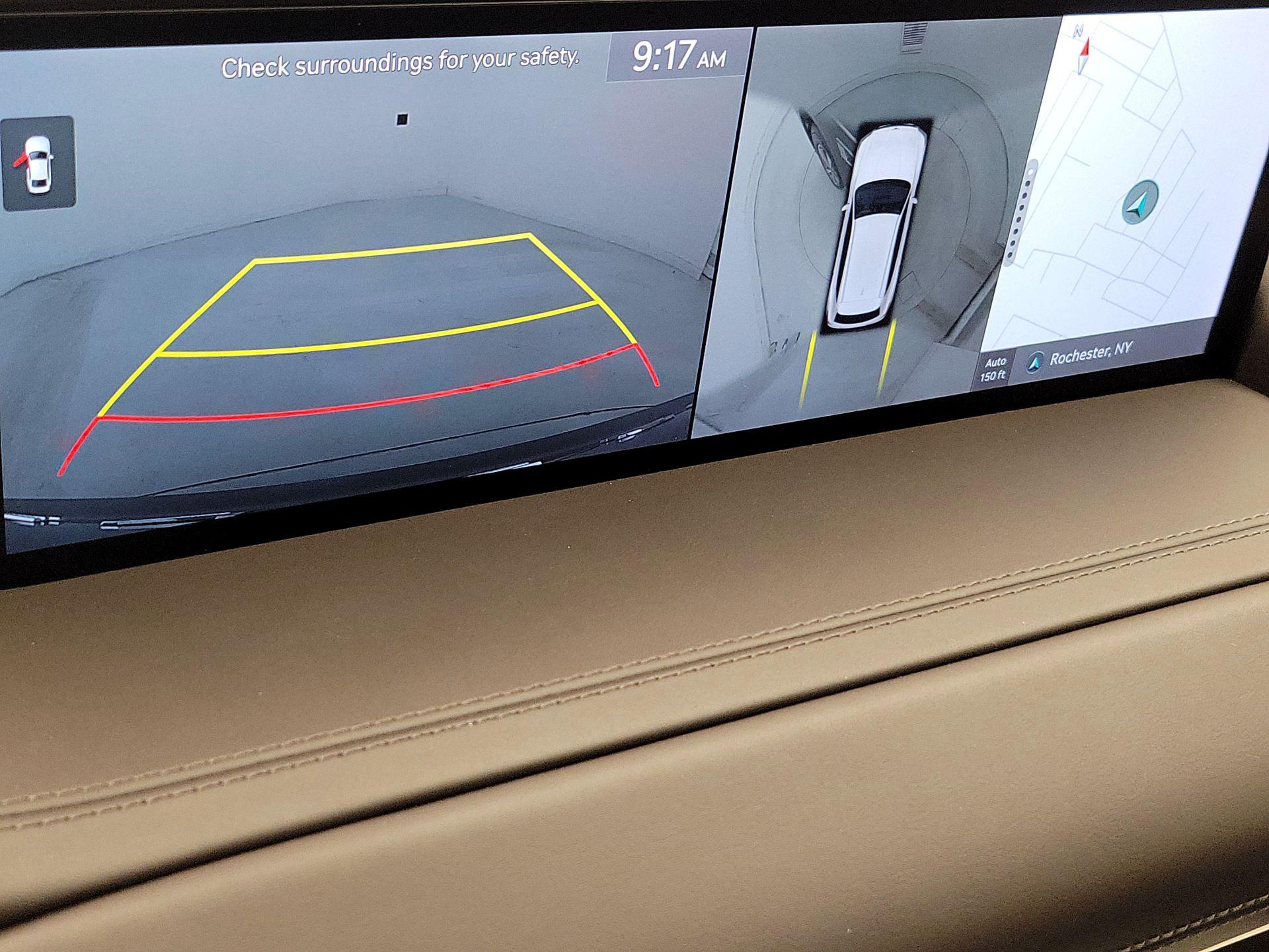 Thumbnail: 2023 Genesis GV80 - 14