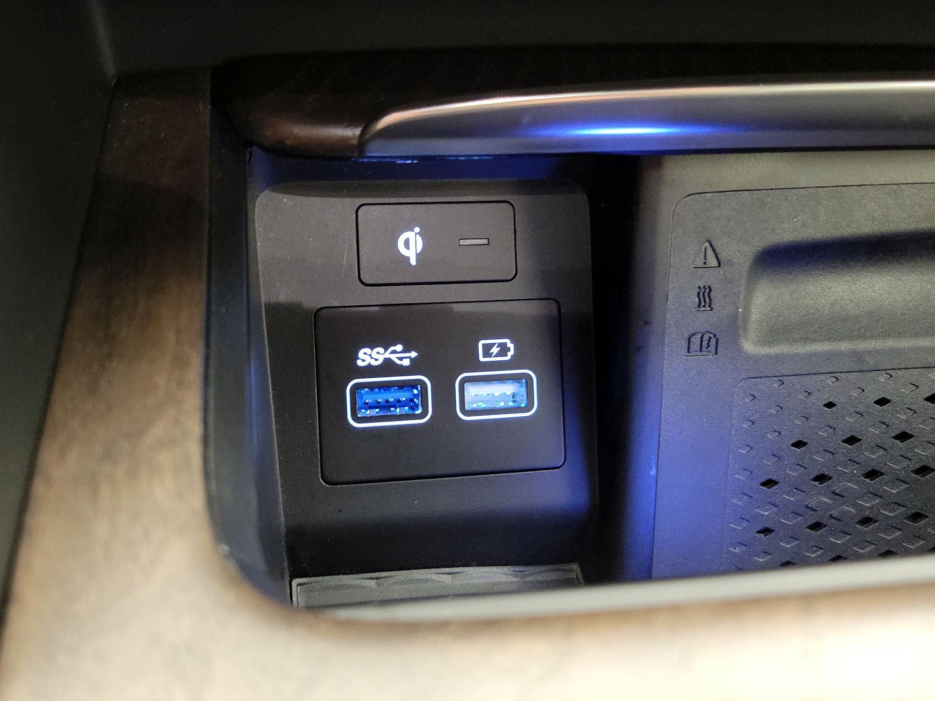 Thumbnail: 2023 Genesis GV80 - 18