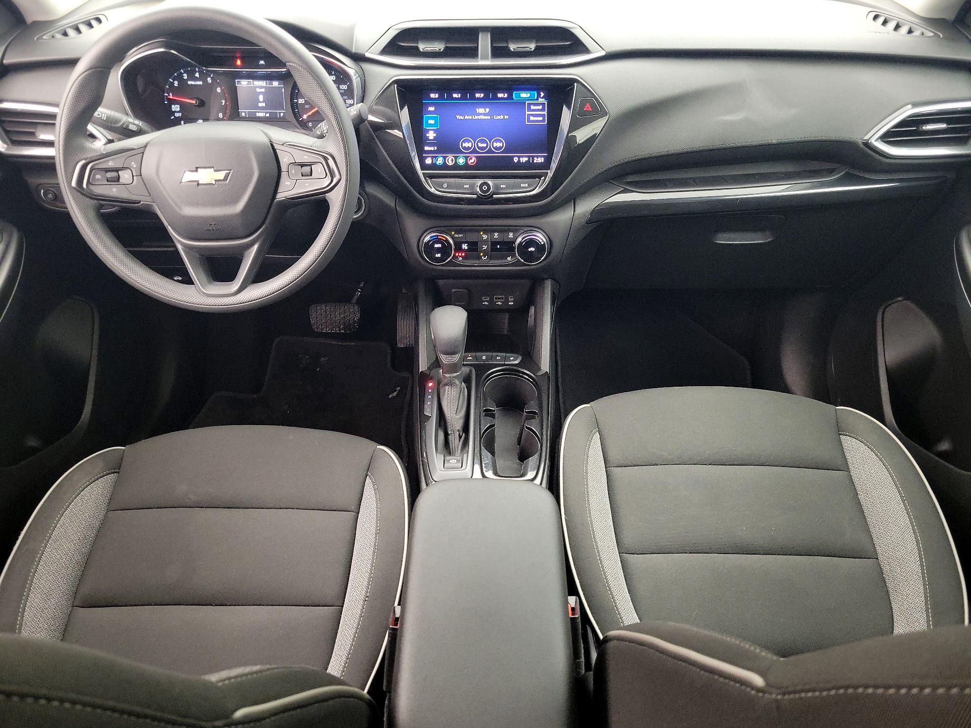 Thumbnail: 2023 Chevrolet TrailBlazer - 9