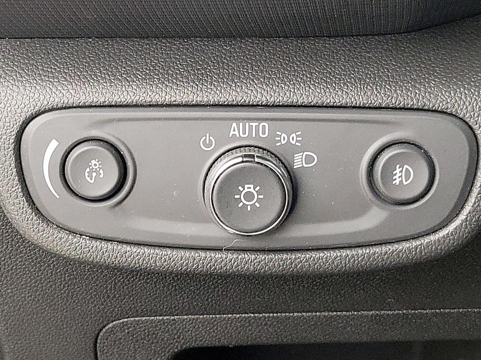 Thumbnail: 2023 Chevrolet TrailBlazer - 13