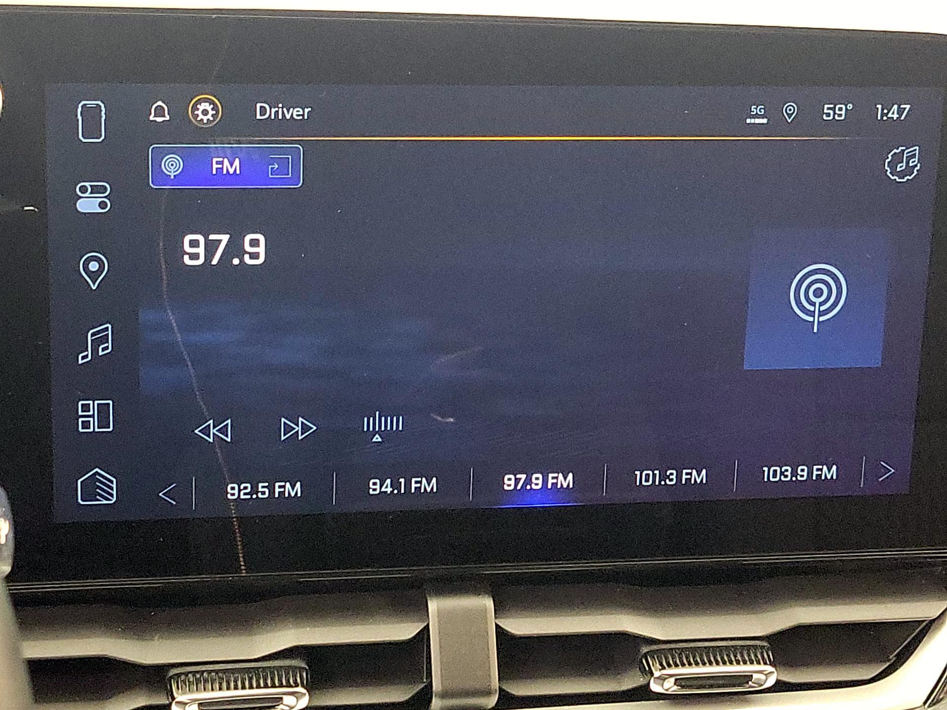 Thumbnail: 2025 Chevrolet Equinox - 16