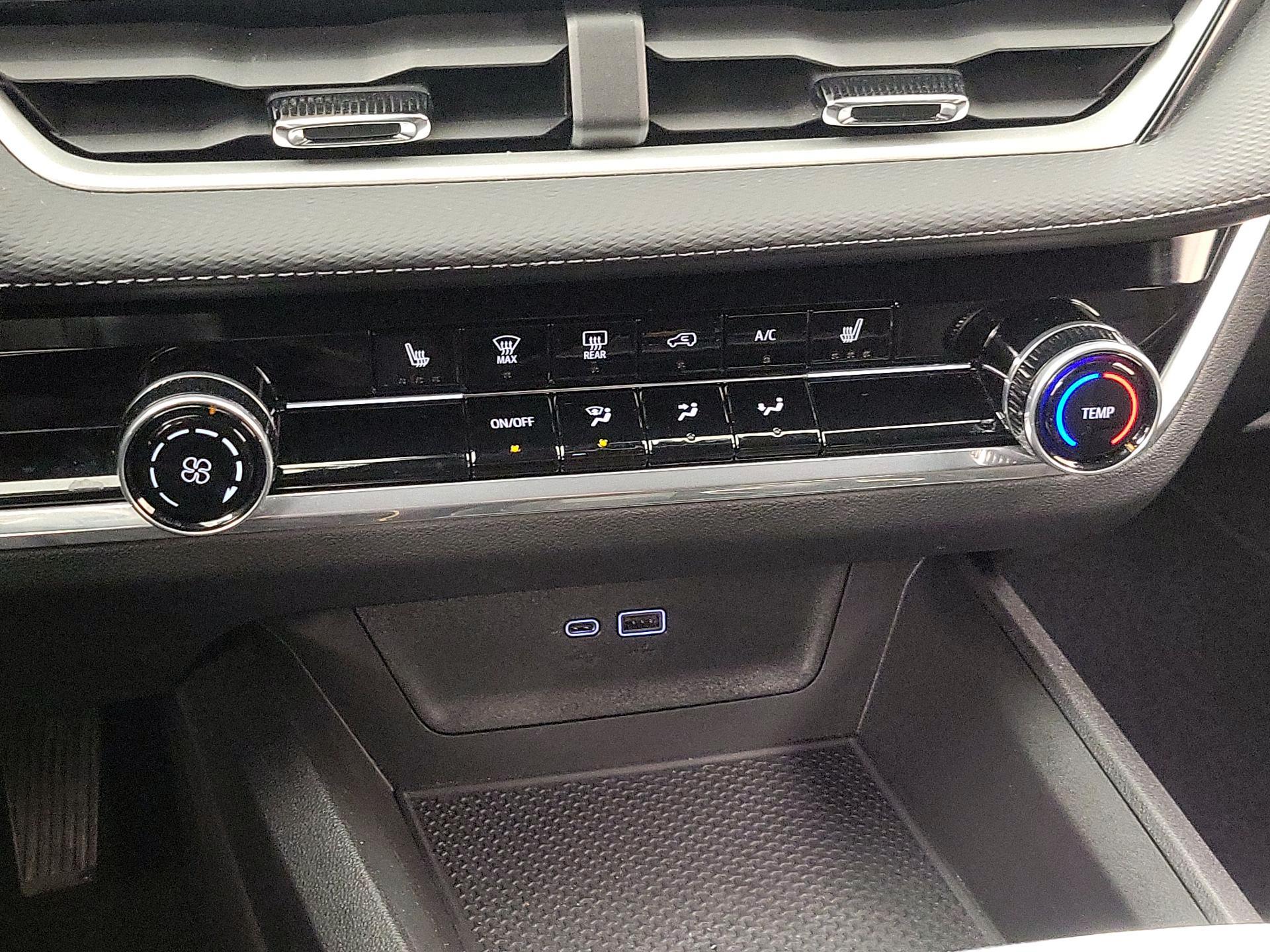 Thumbnail: 2025 Chevrolet Equinox - 17