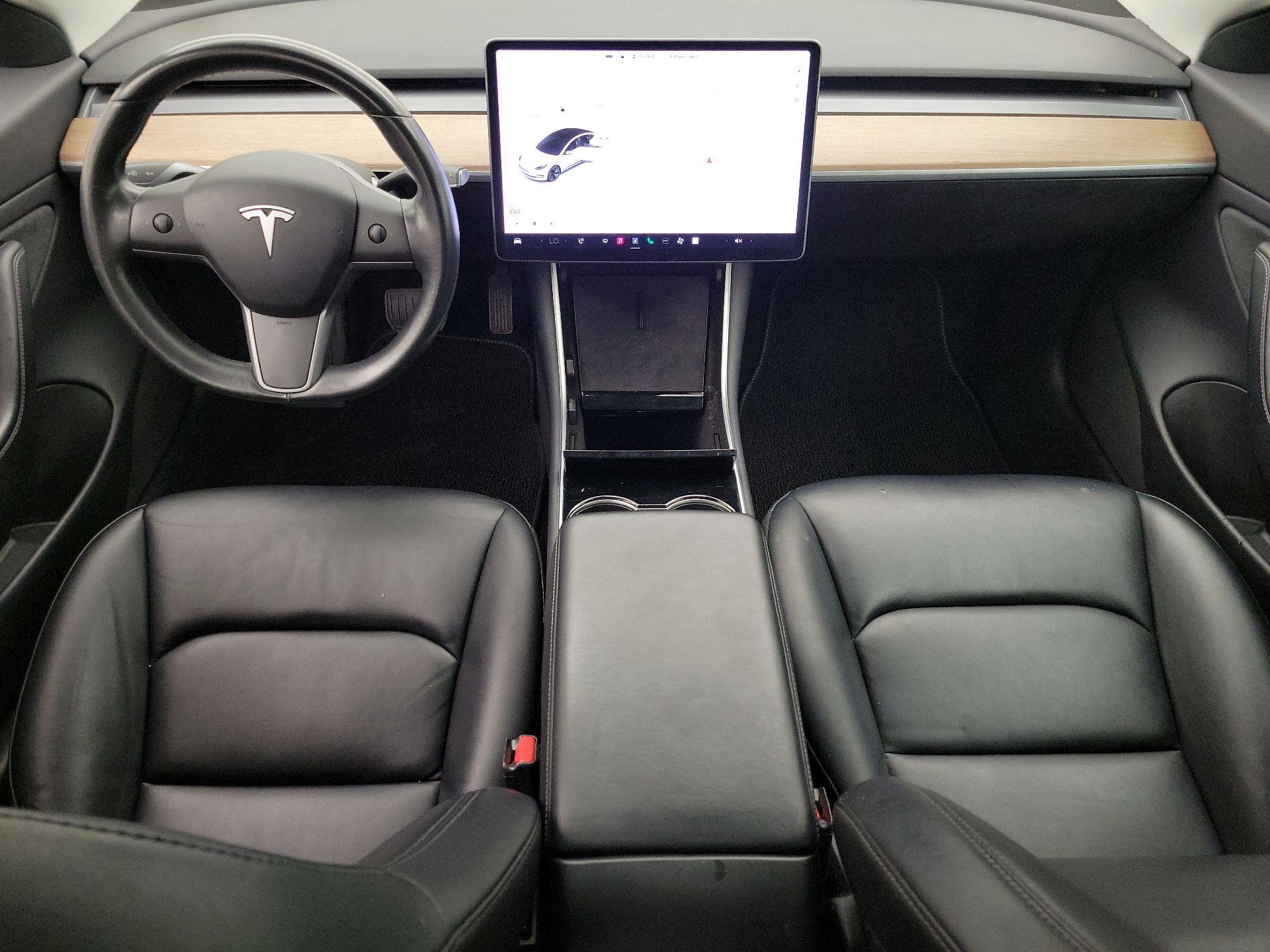 Thumbnail: 2019 Tesla Model 3 - 9