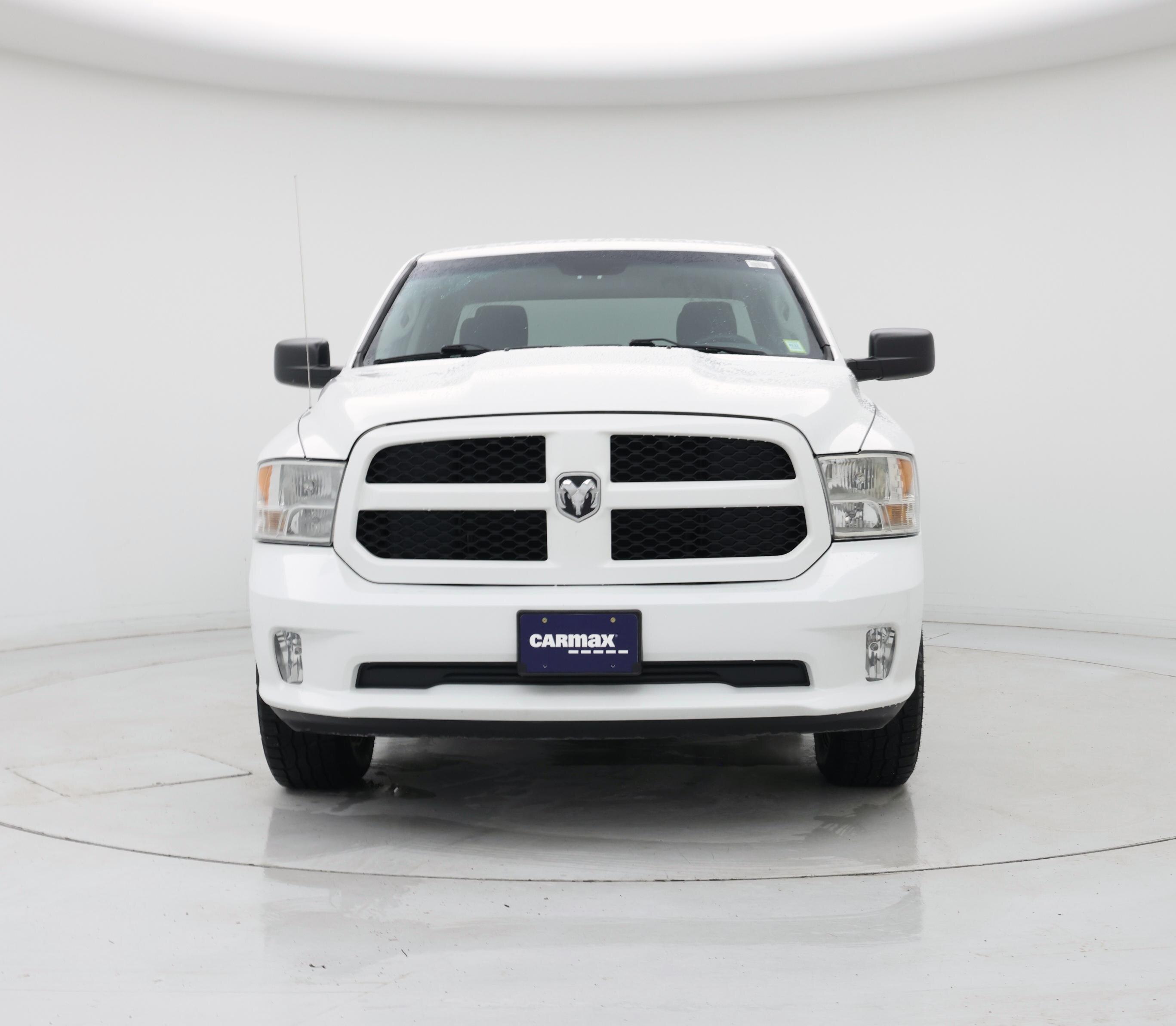 Thumbnail: 2019 RAM 1500 Classic - 5