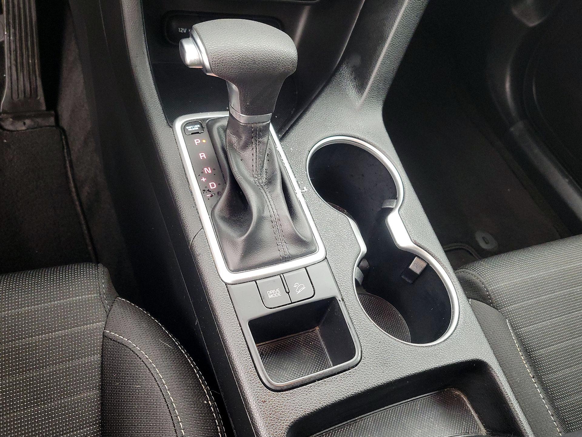 Thumbnail: 2022 Kia Sportage - 17