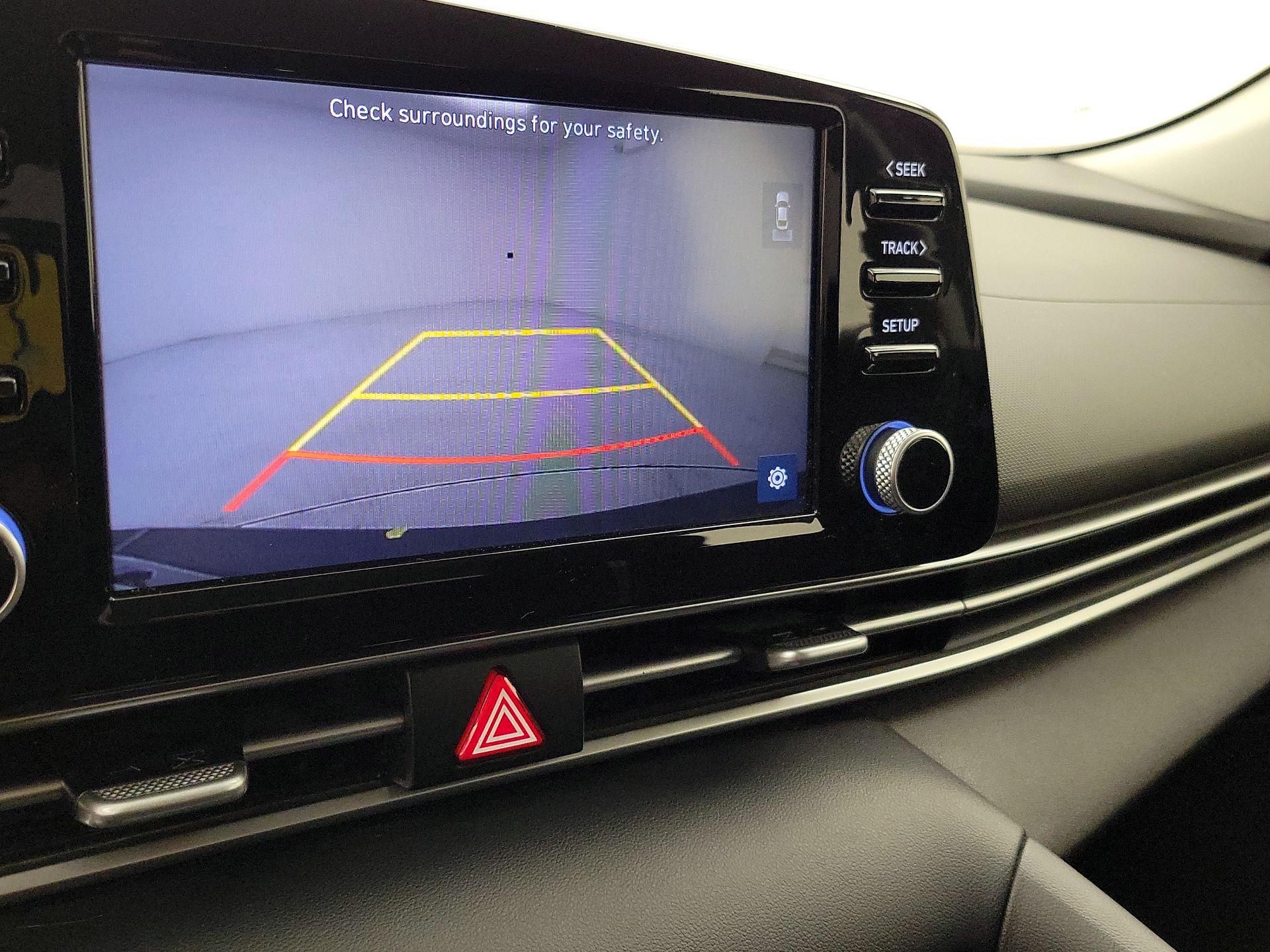 Thumbnail: 2022 Hyundai Elantra - 14