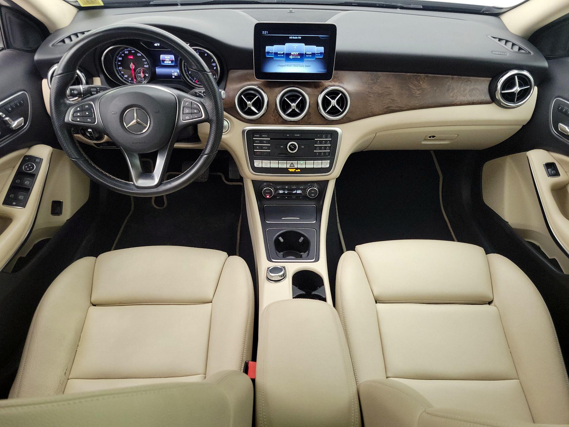 Thumbnail: 2019 Mercedes-Benz GLA - 9