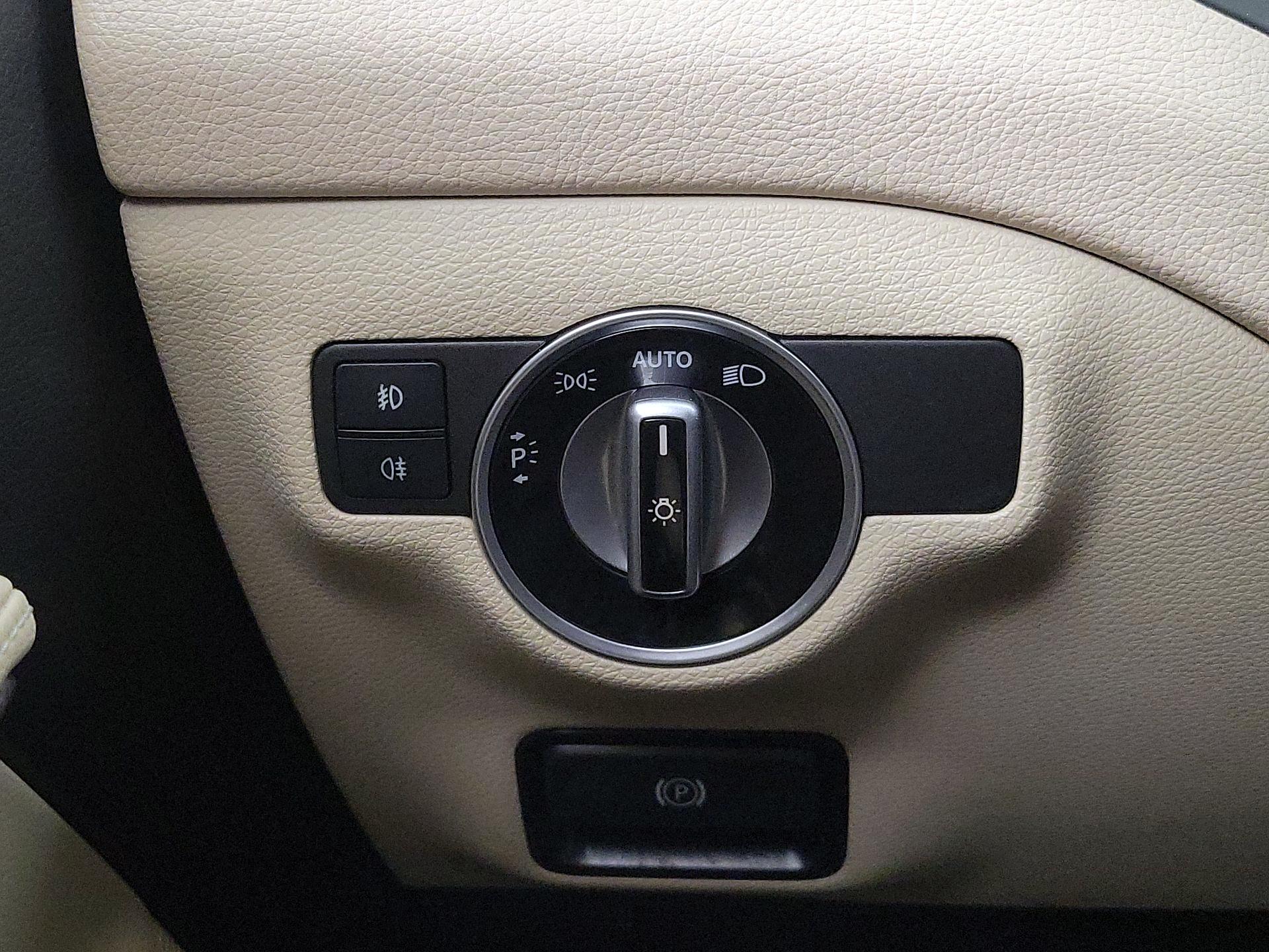 Thumbnail: 2019 Mercedes-Benz GLA - 13