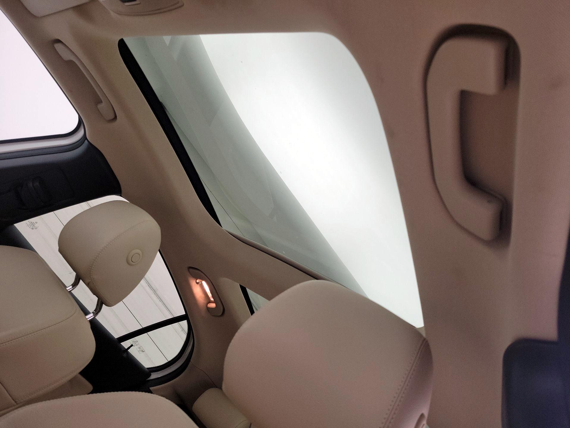 Thumbnail: 2019 Mercedes-Benz GLA - 19