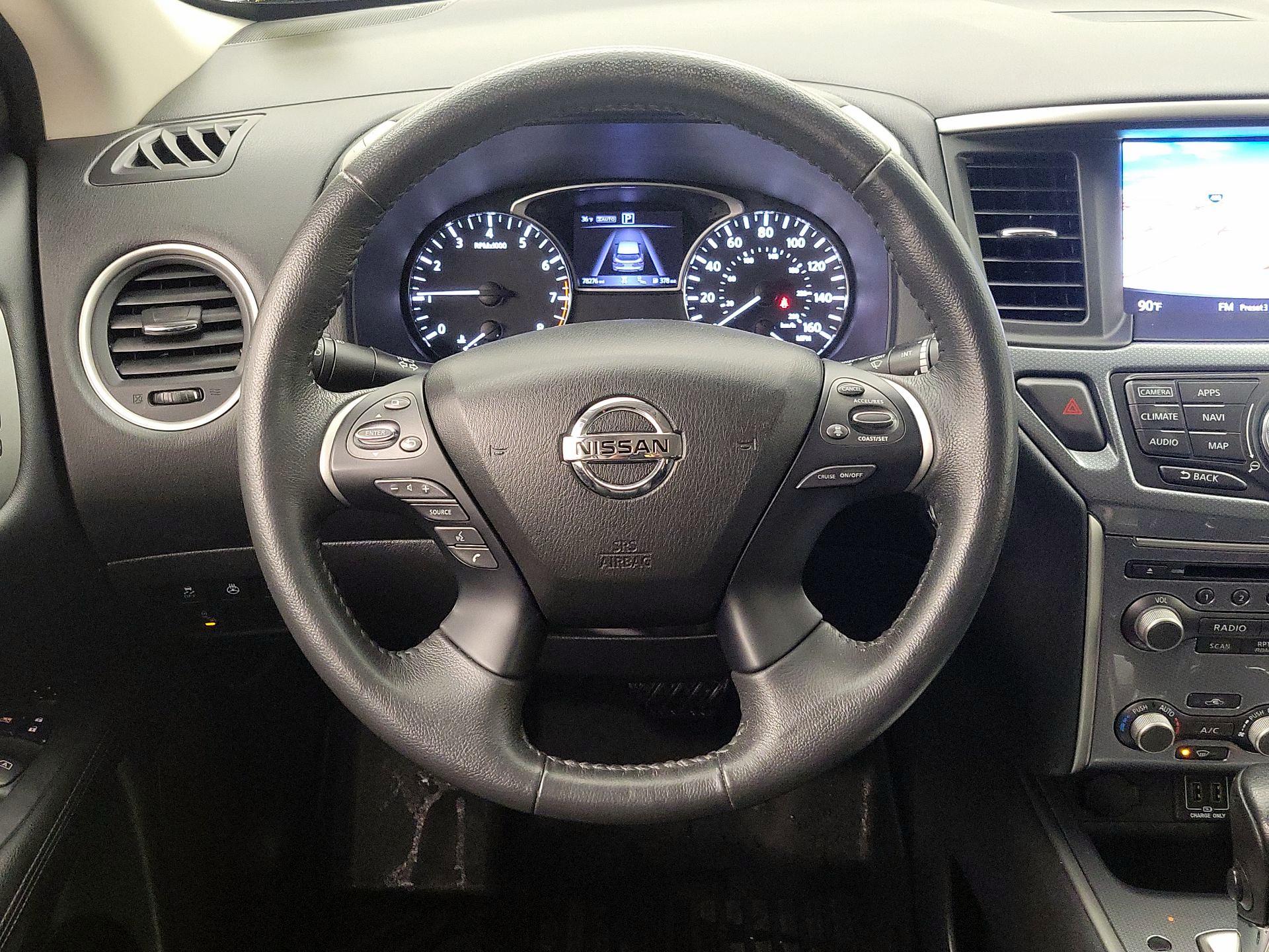 Thumbnail: 2018 Nissan Pathfinder - 10