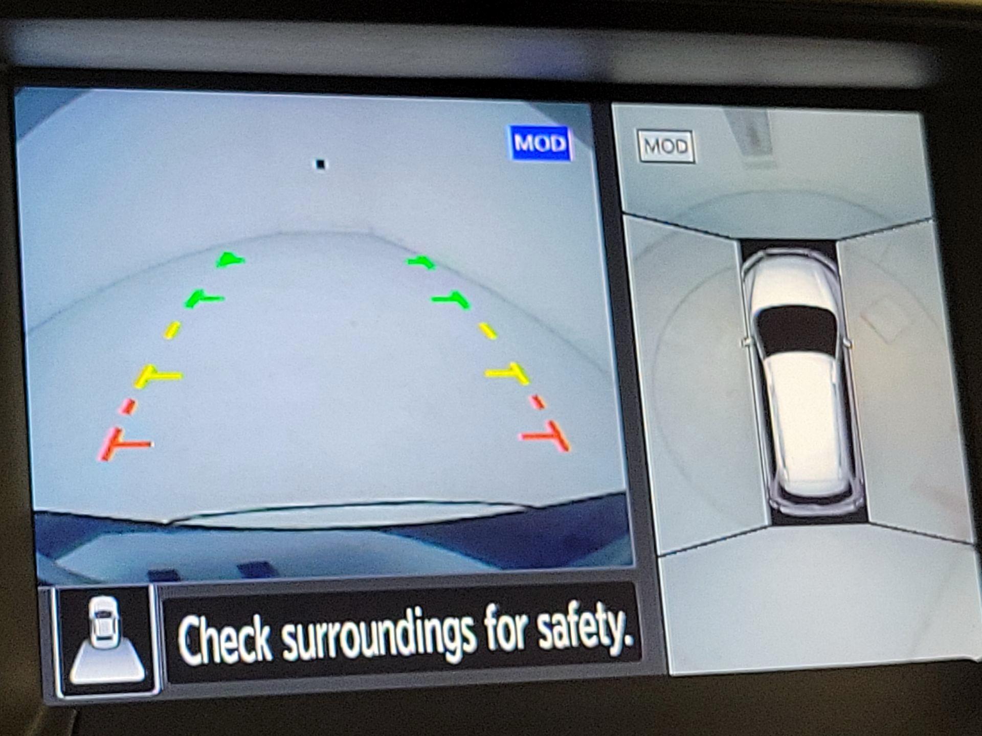 Thumbnail: 2018 Nissan Pathfinder - 15