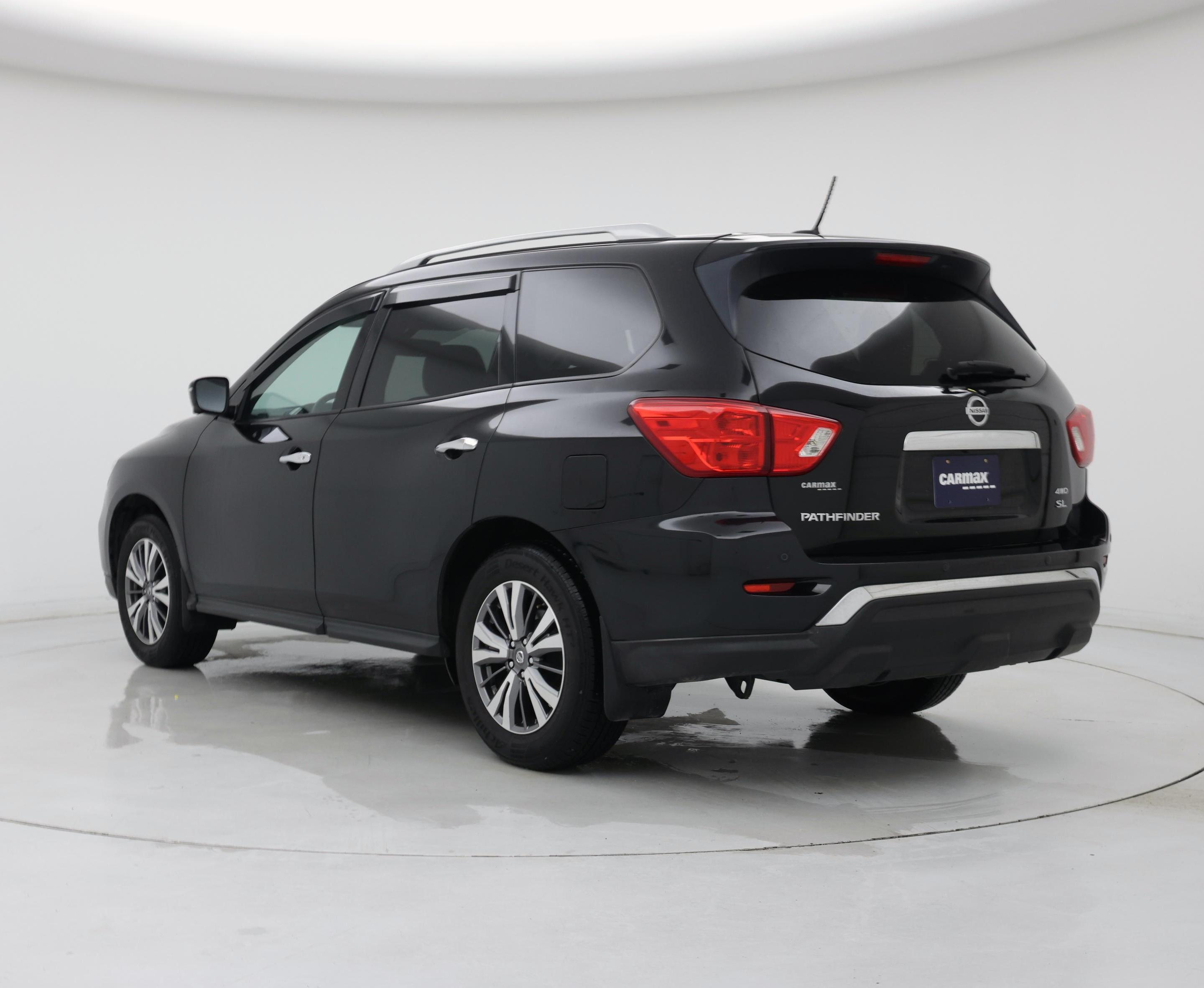 Thumbnail: 2018 Nissan Pathfinder - 2