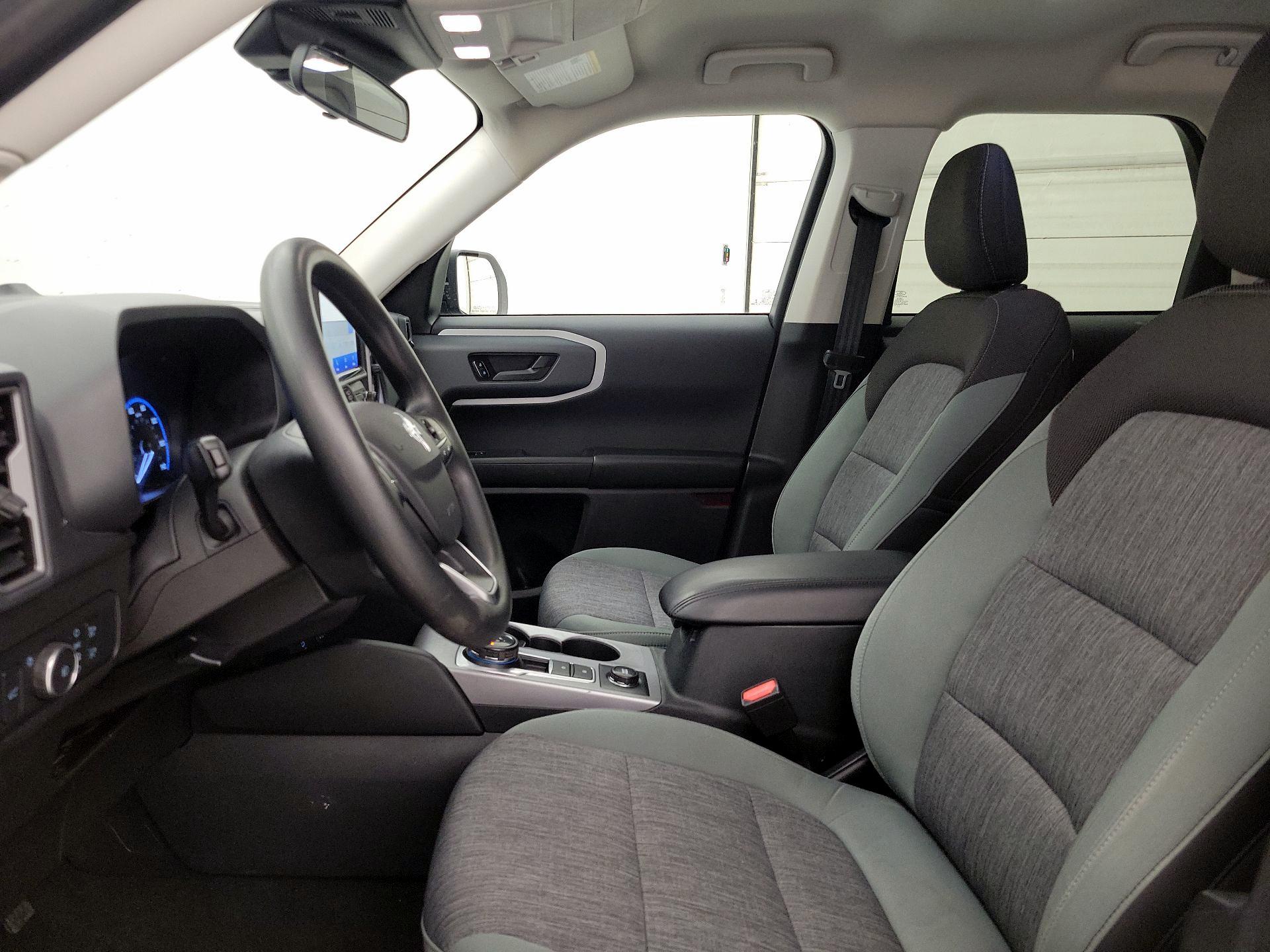 Thumbnail: 2021 Ford Bronco Sport - 11