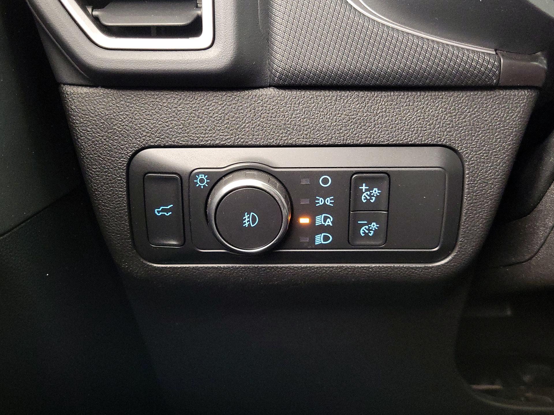 Thumbnail: 2021 Ford Bronco Sport - 13