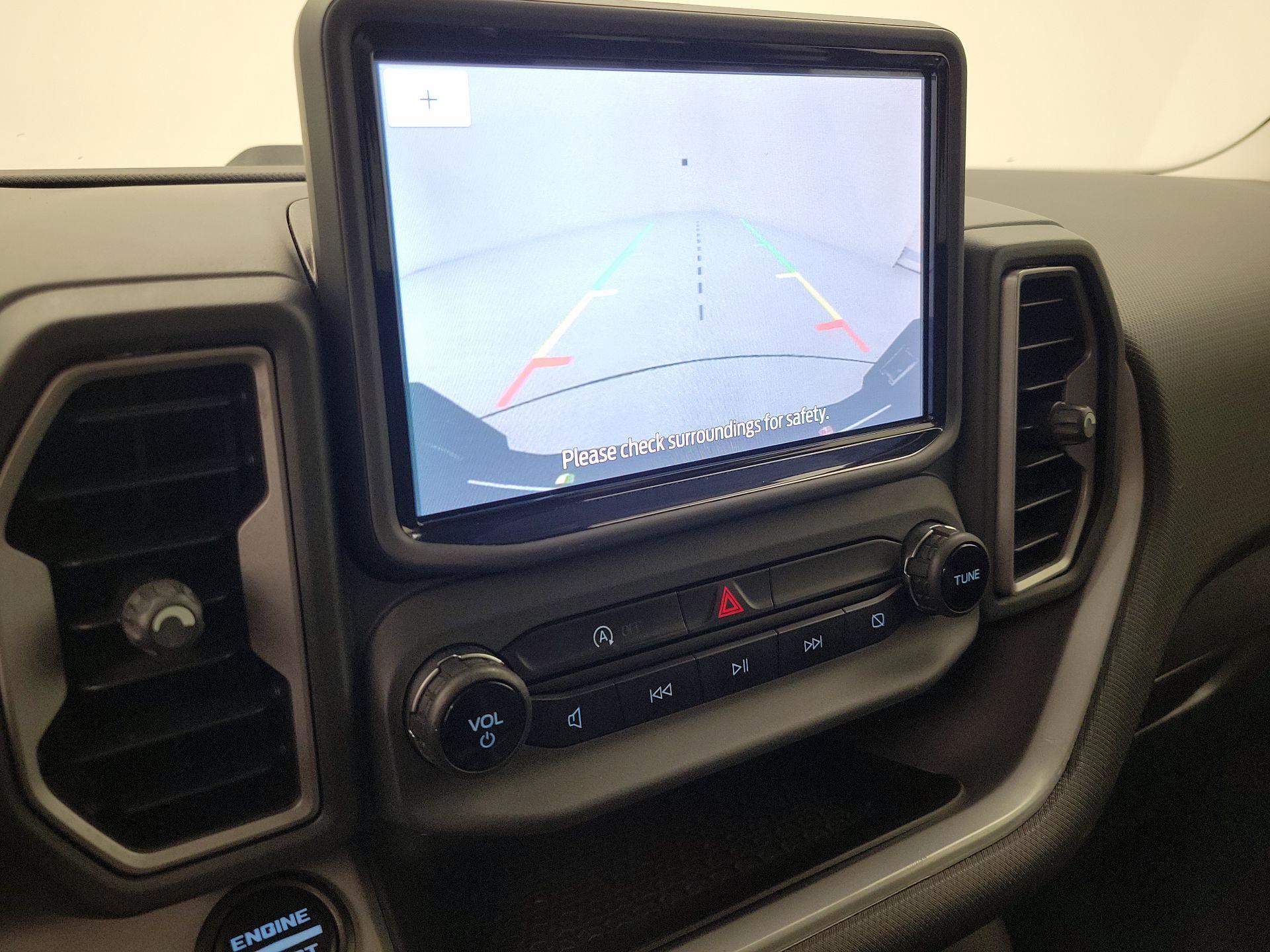 Thumbnail: 2021 Ford Bronco Sport - 14