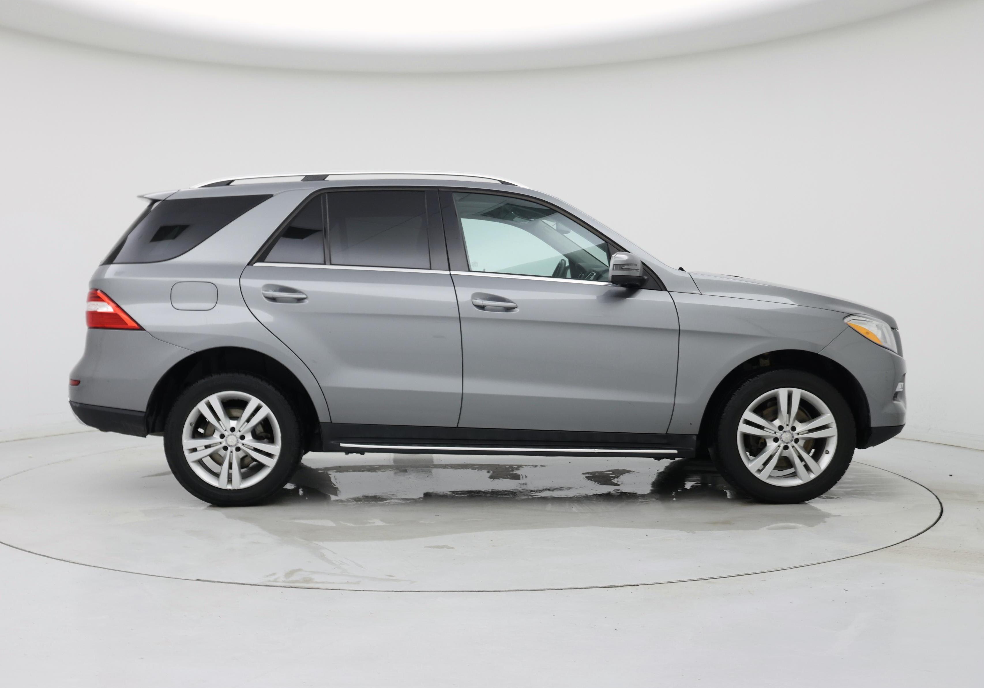 Thumbnail: 2015 Mercedes-Benz M-Class - 7