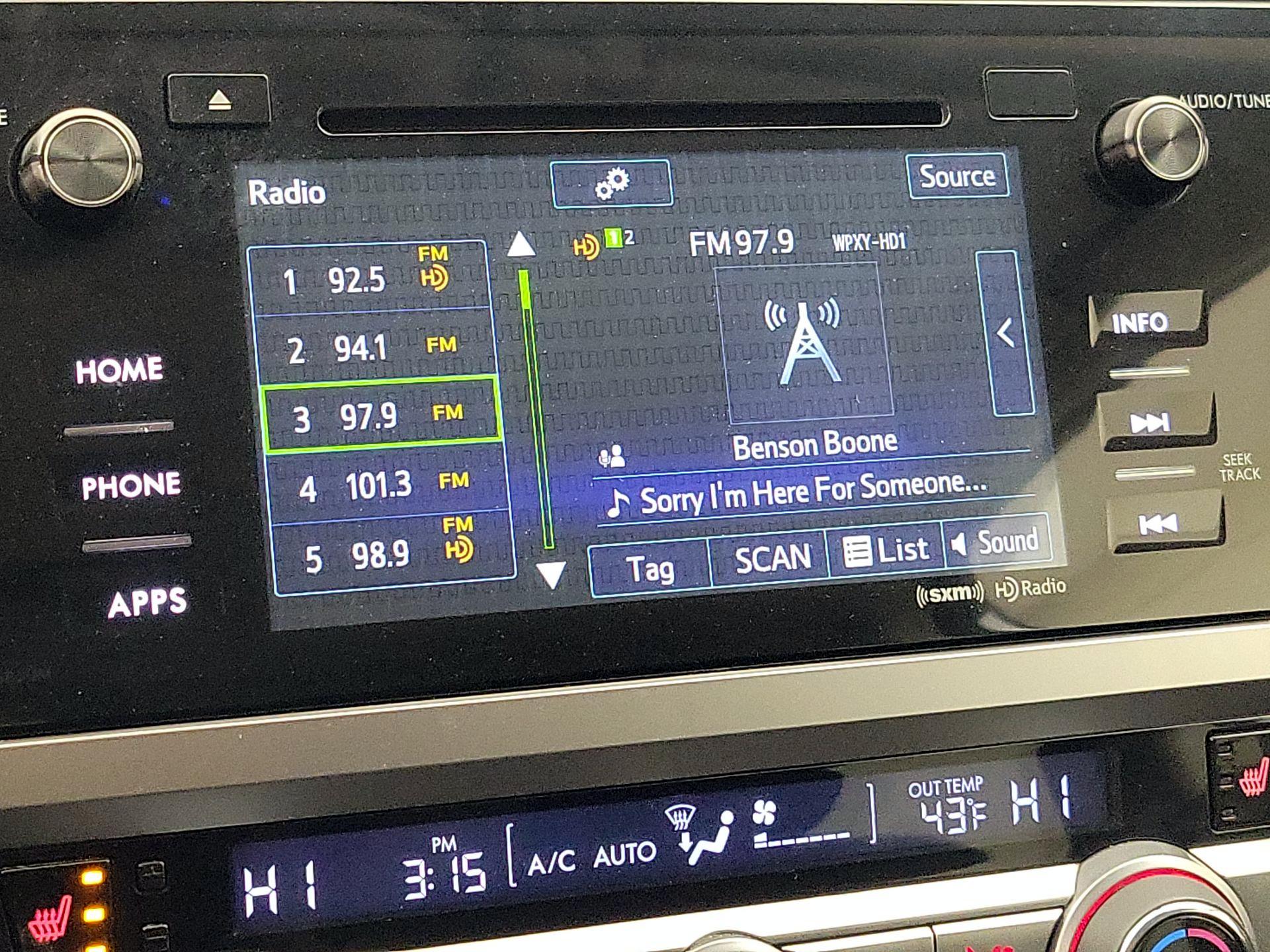 Thumbnail: 2016 Subaru Outback - 15