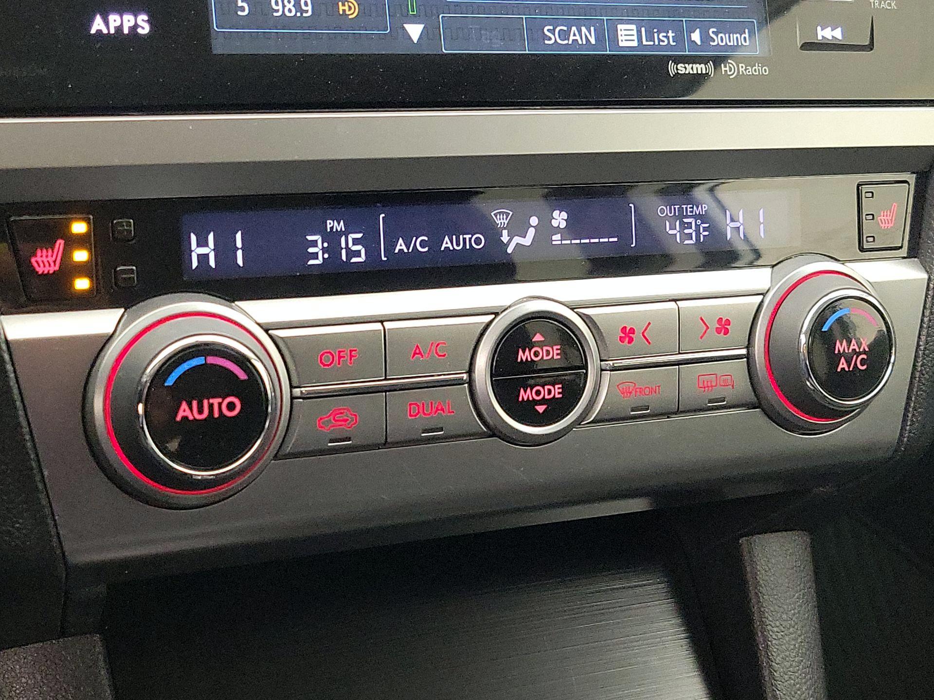 Thumbnail: 2016 Subaru Outback - 16