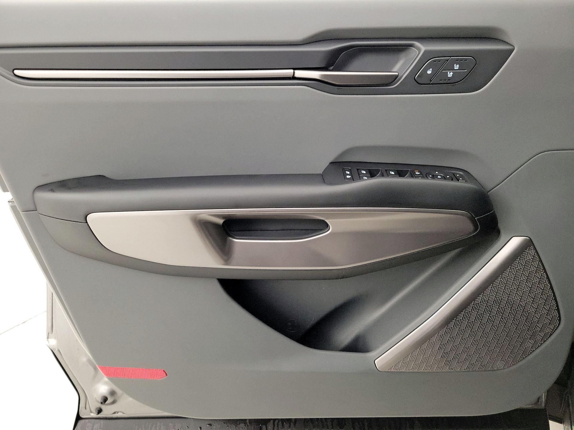 Thumbnail: 2024 Kia EV9 - 12