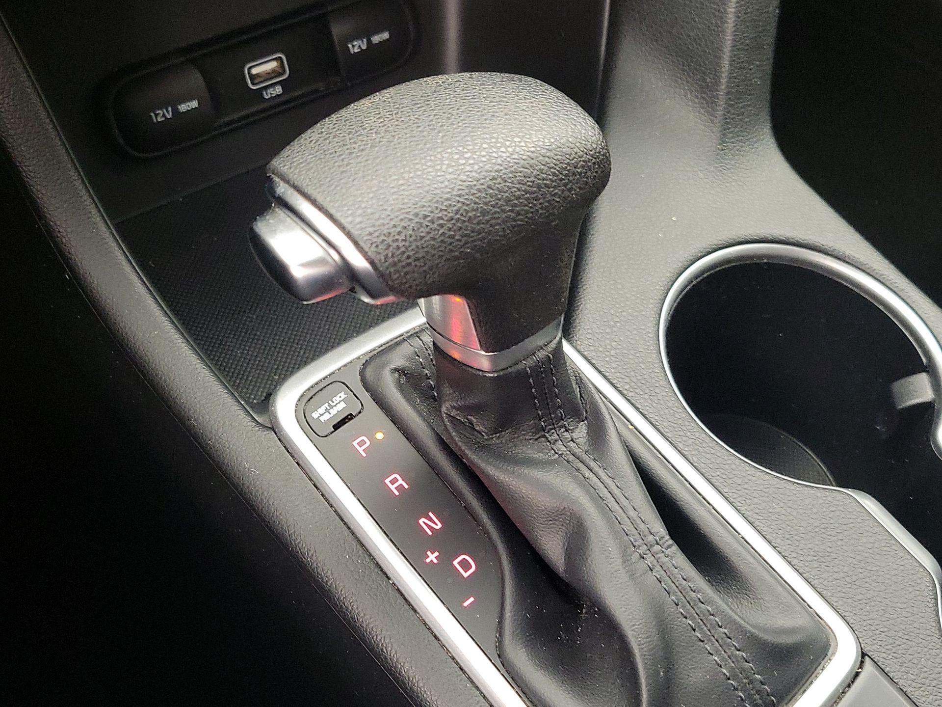 Thumbnail: 2020 Kia Sportage - 17