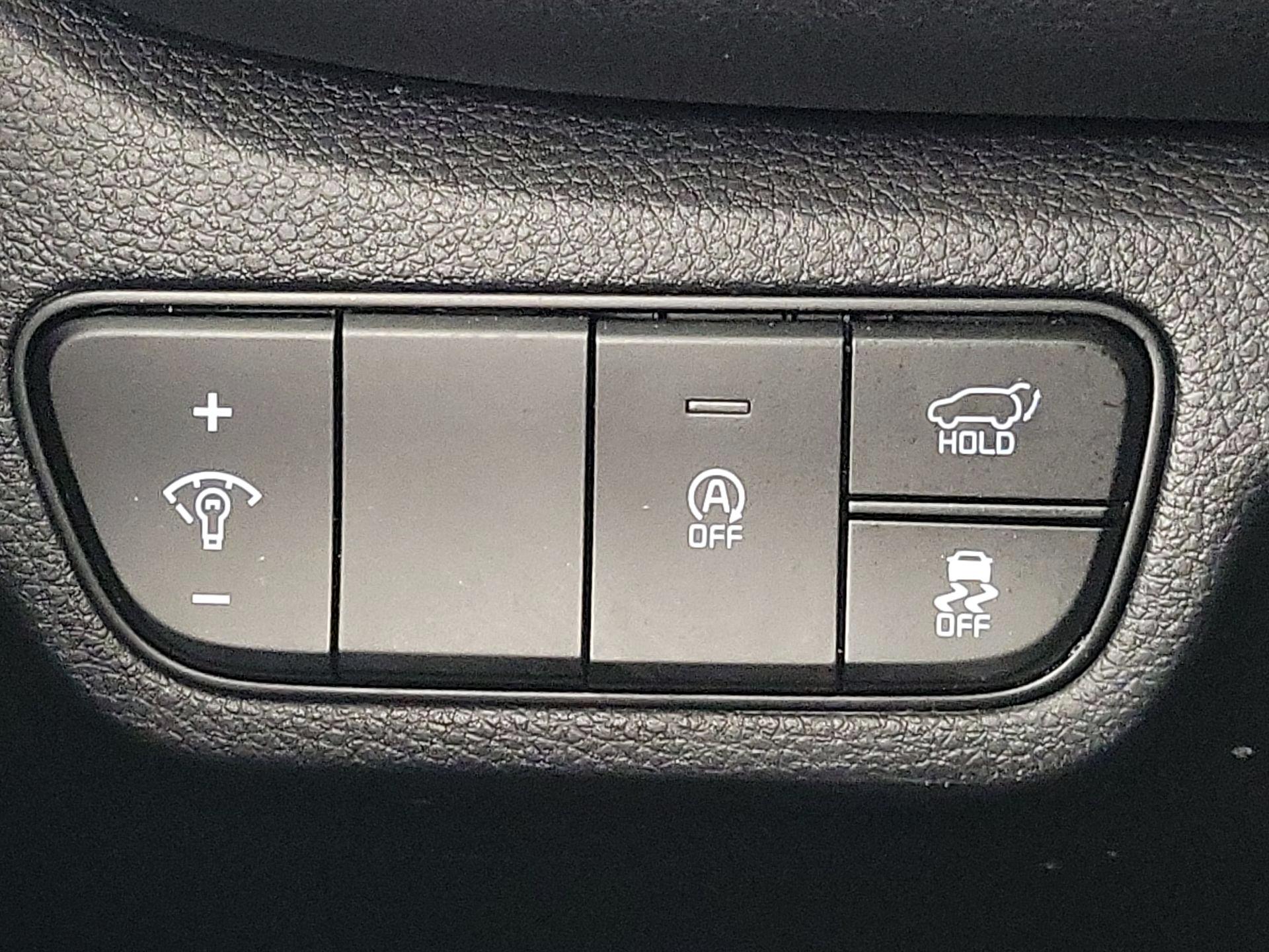 Thumbnail: 2025 Kia Seltos - 13